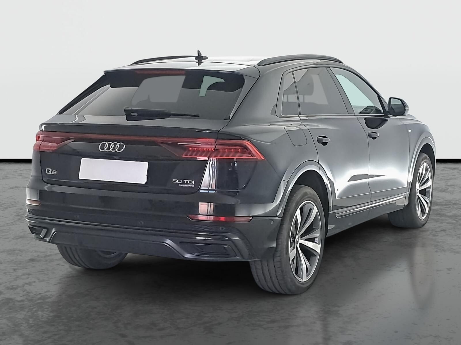 Audi Q8, 50 TDI - fotka 5