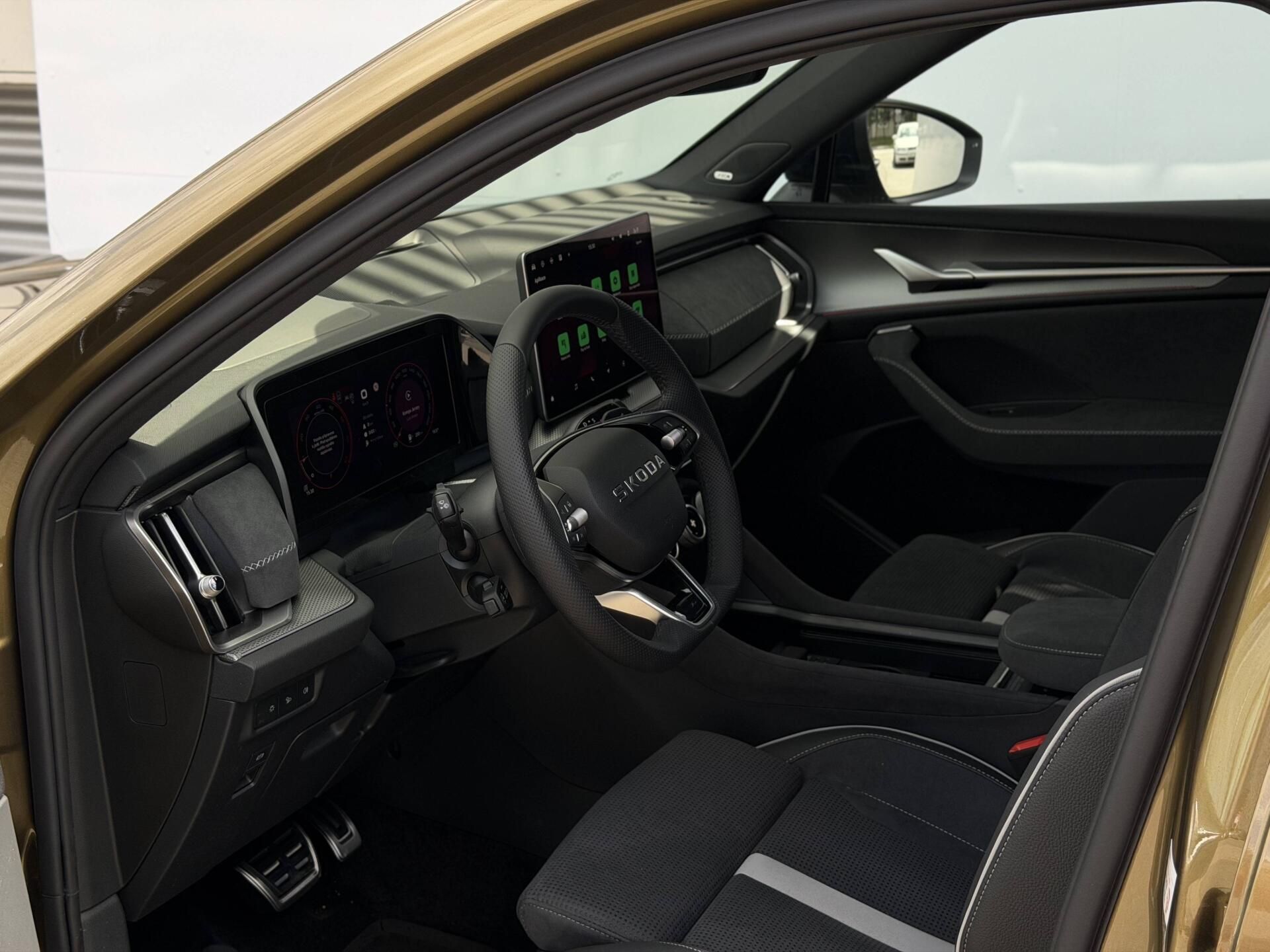 Škoda Kodiaq, Sportline 7DSG  2,0TDI - fotka 6