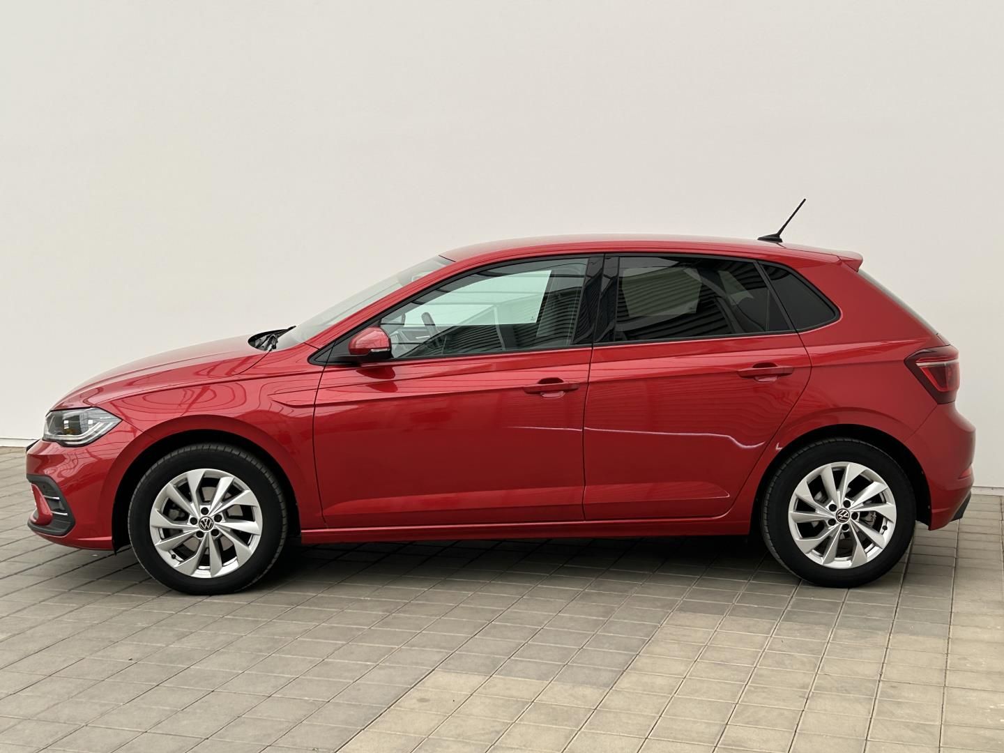 Volkswagen Polo, 1.0TSI 81kW Style - fotka 3