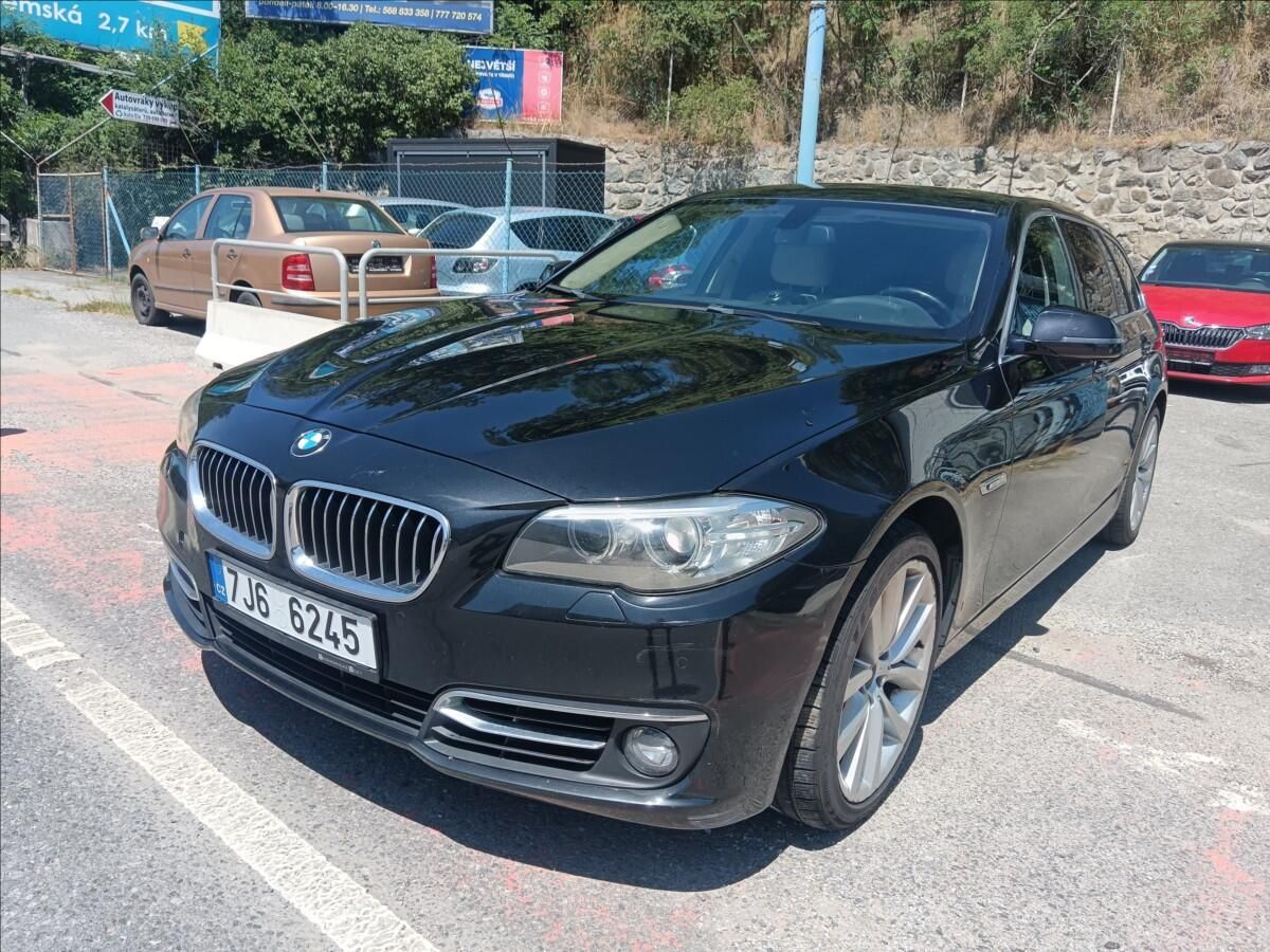 BMW Řada 5, 2,0 525D Xdrive - fotka 3