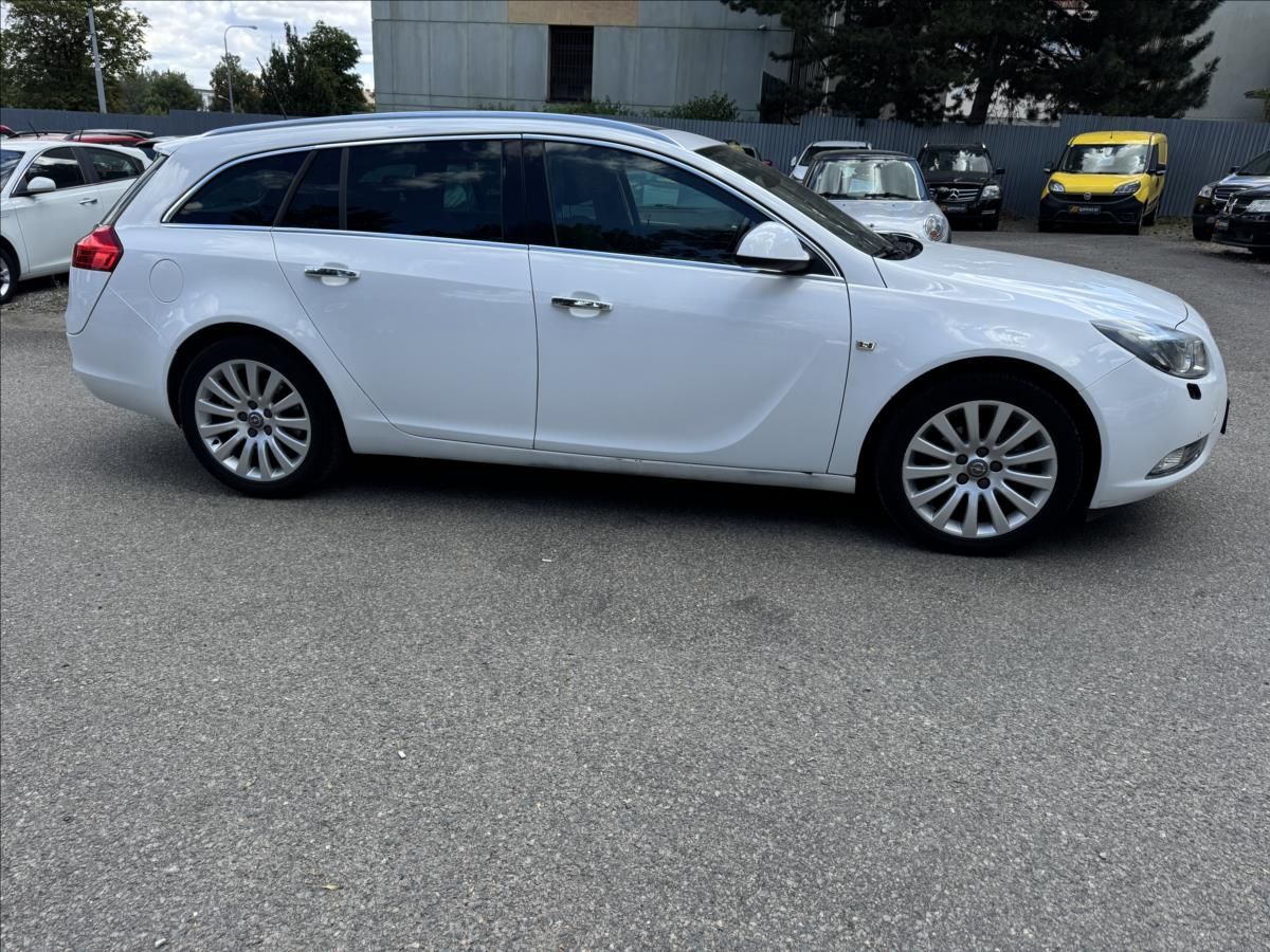 Opel Insignia, 2,0 XENON+PANORAMA - fotka 4