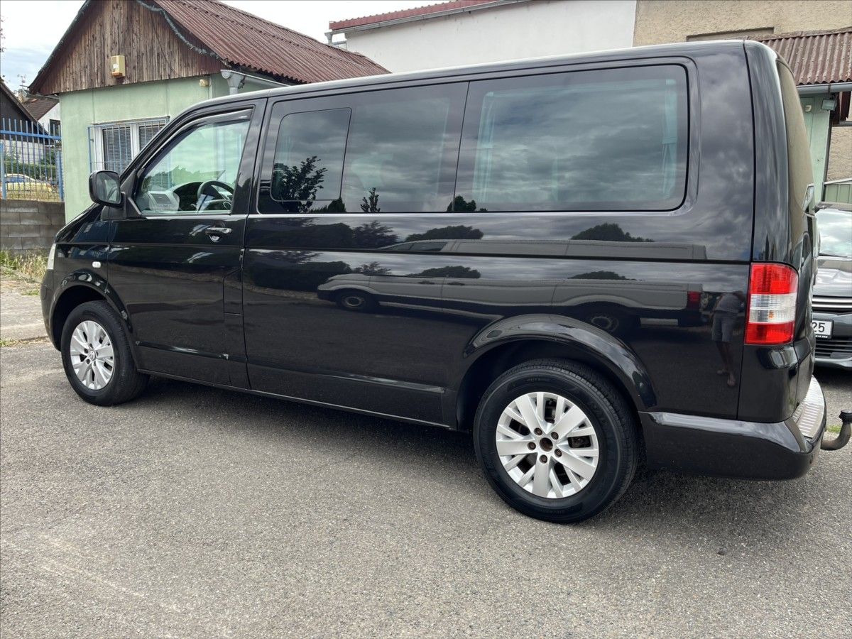 Volkswagen Multivan, 1,9 TDi 75kW 7míst - fotka 6
