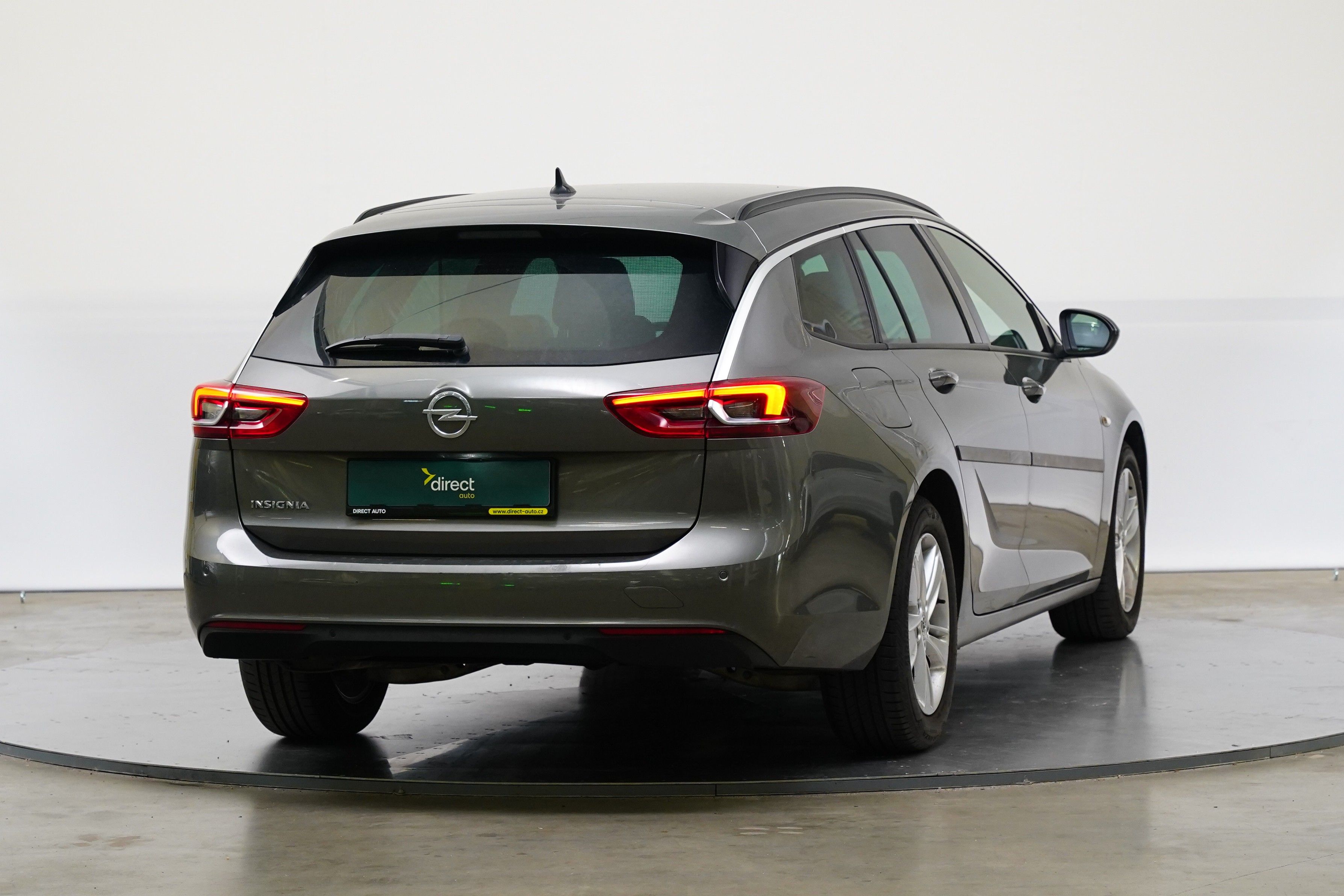 Opel Insignia, 2.0 CDTi 125 kW - fotka 2