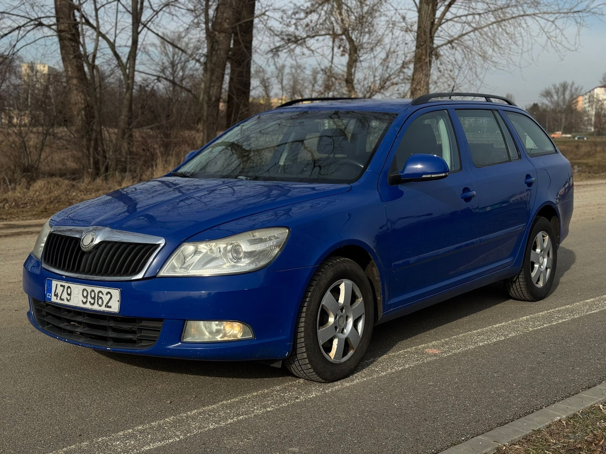 Škoda Octavia, Combi II 1.6 TDI - fotka 2