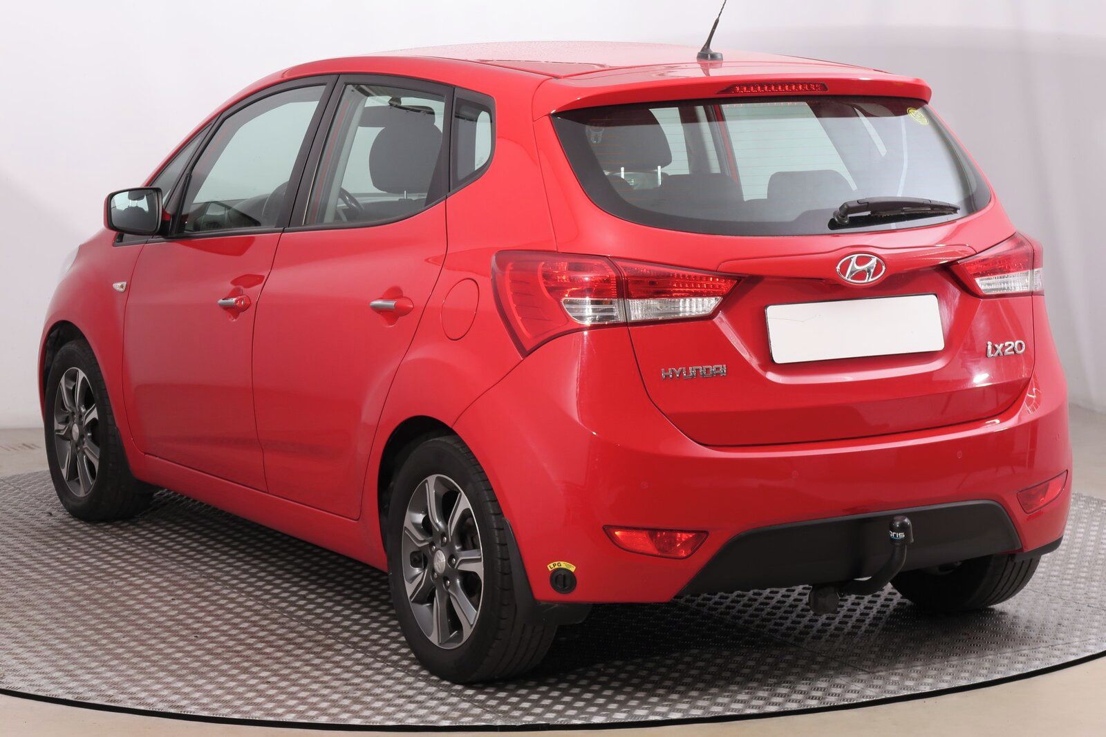Hyundai ix20, 1.6 CVVT, LPG, Automat - fotka 4