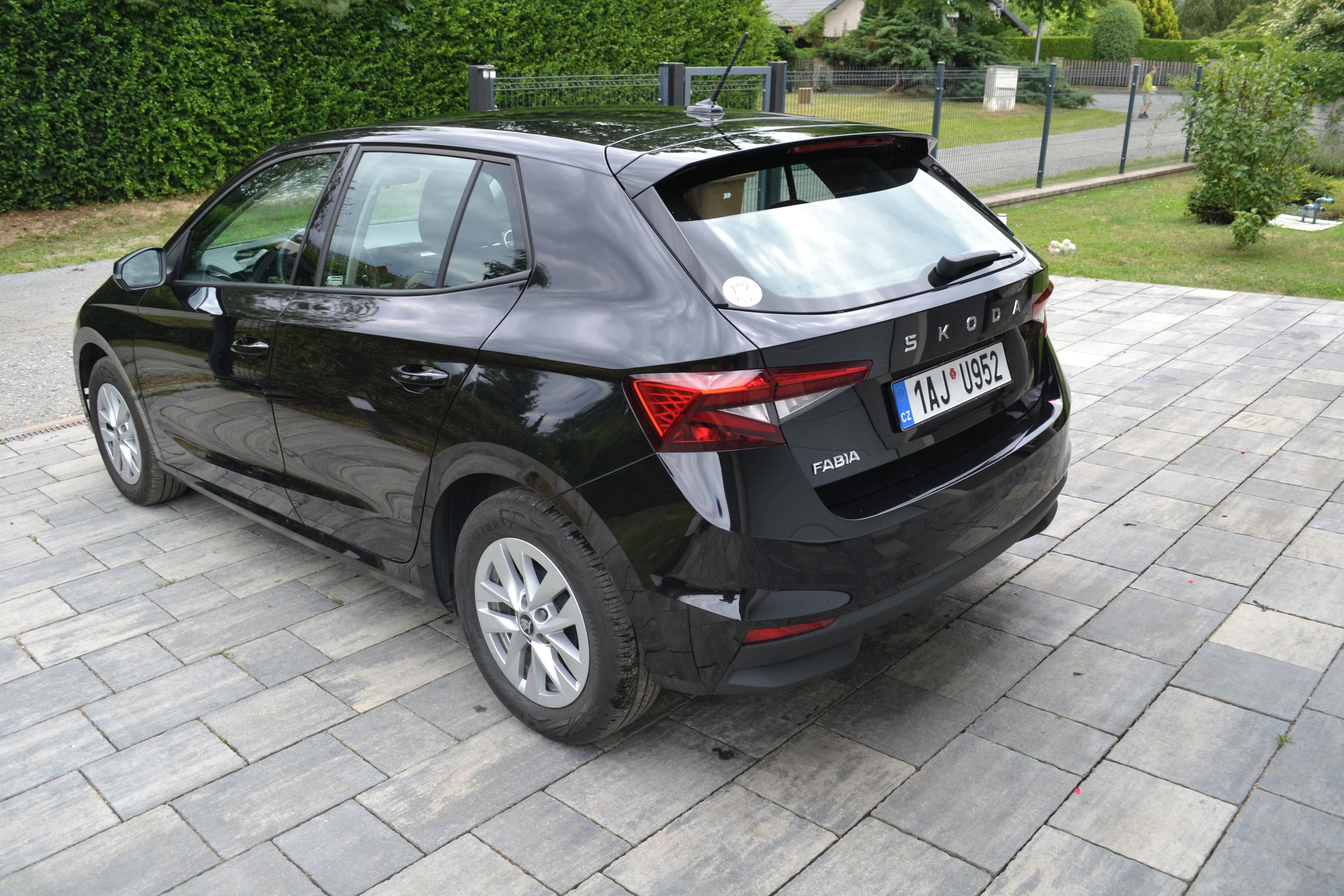 Škoda Fabia, 1.0 TSI 70 KW 130 LET ČR1 DPH - fotka 6