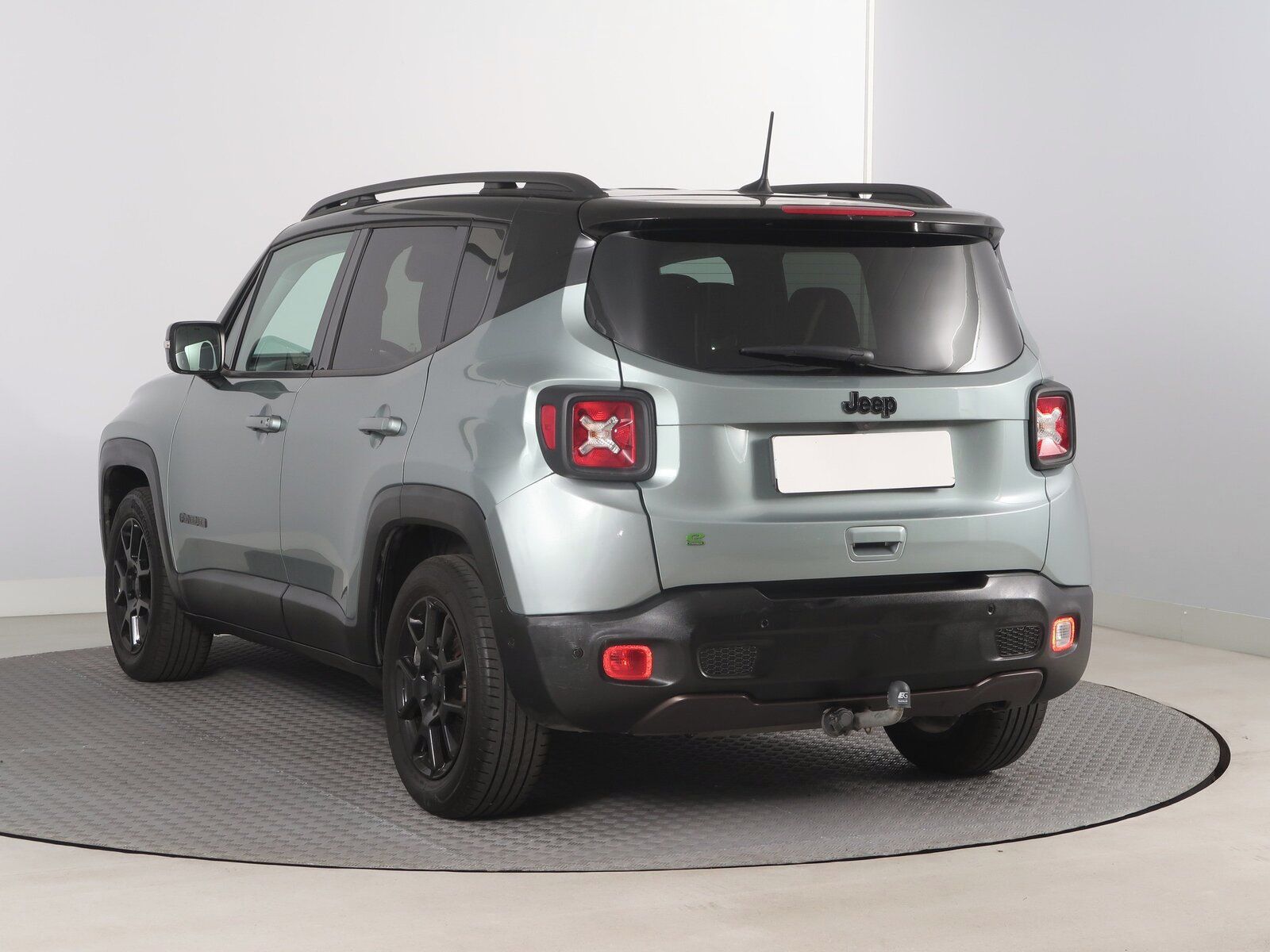 Jeep Renegade, 1.5 Turbo e-Hybrid, Automat - fotka 4