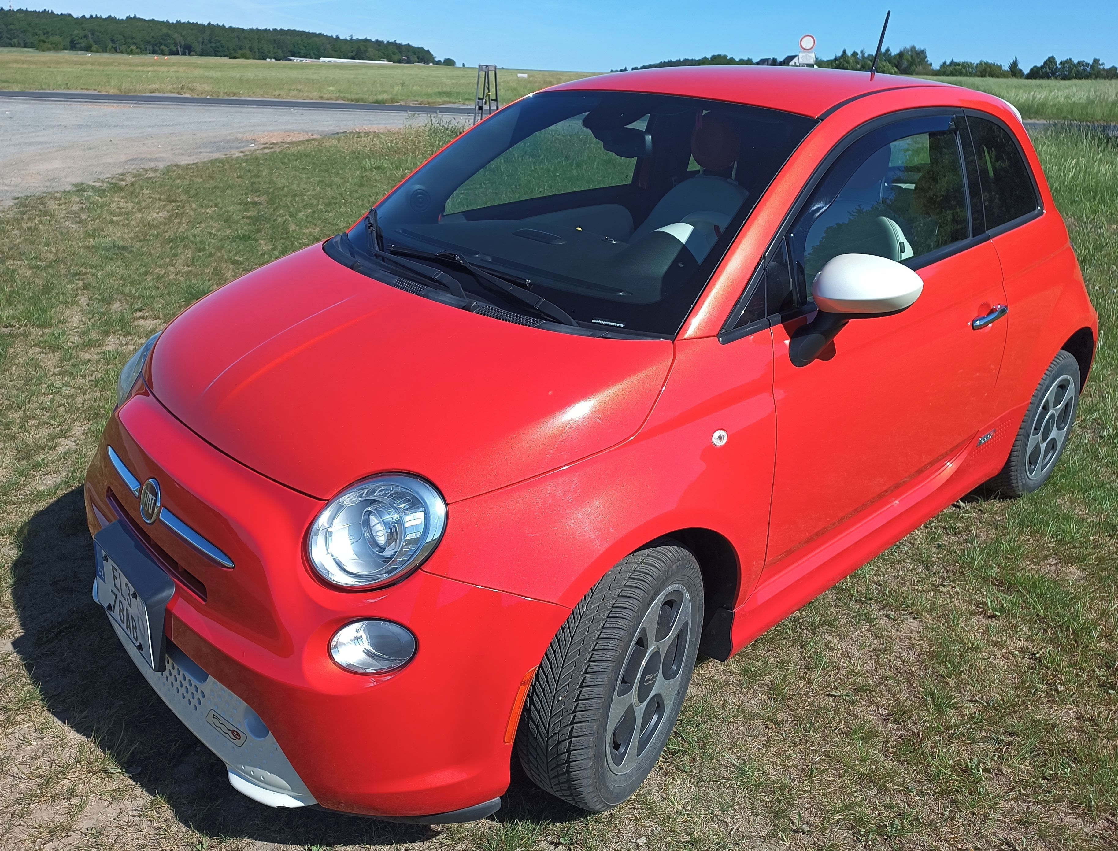 Fiat 500E, Fiat 500e ABARTH 2014 EV 83kW