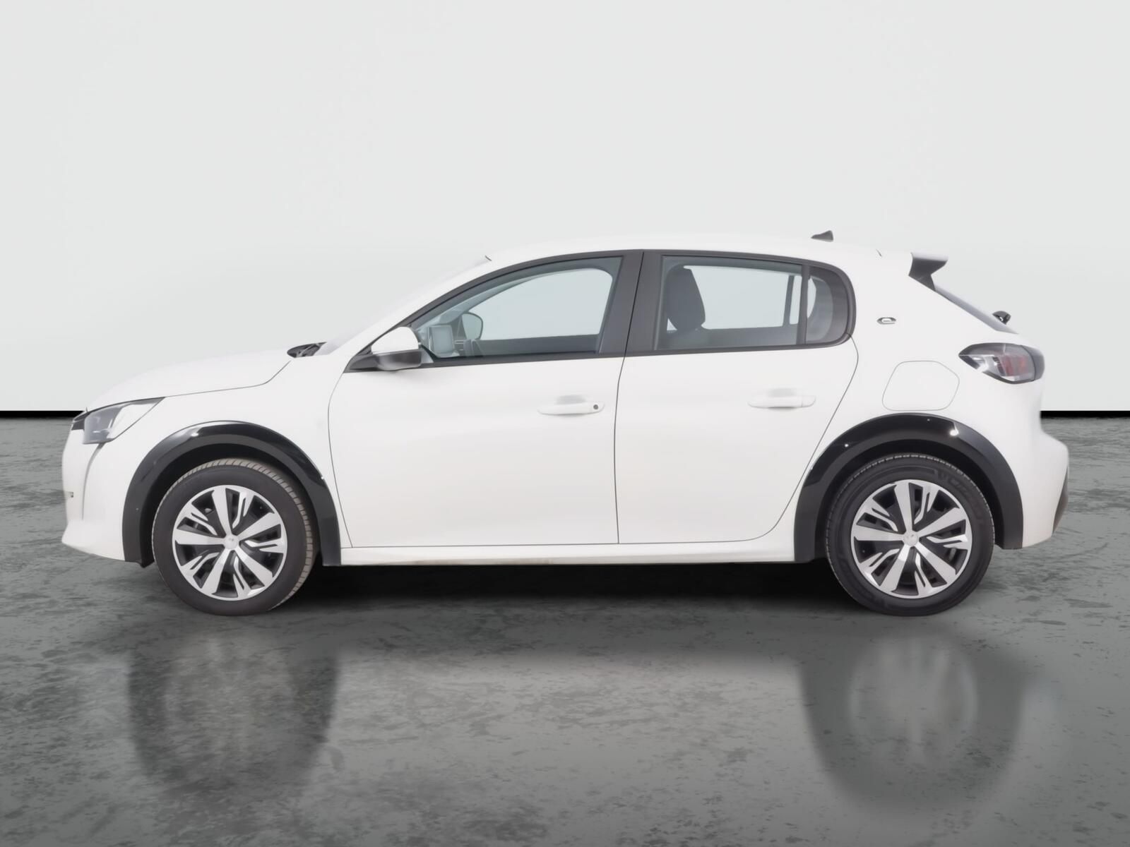 Peugeot 208, 50 kWh, SoH 85%, Active - fotka 3