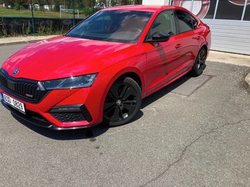 2,0 TDI 147 kW DSG RS
