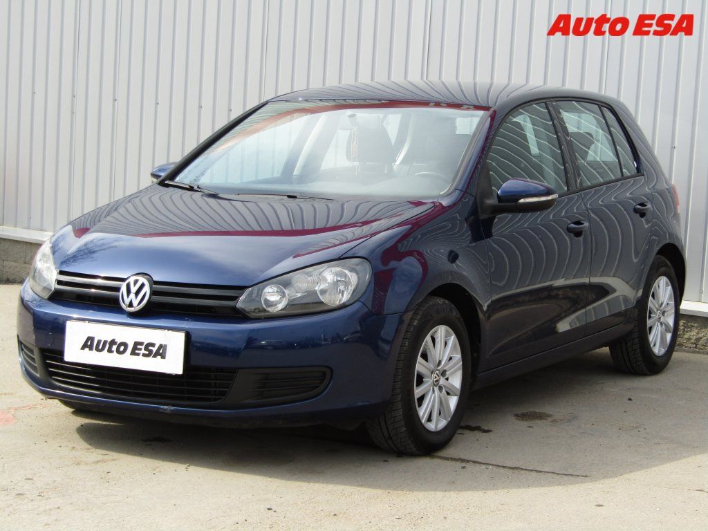 Volkswagen Golf, 1.2TSi,1.maj,ČR - fotka 3