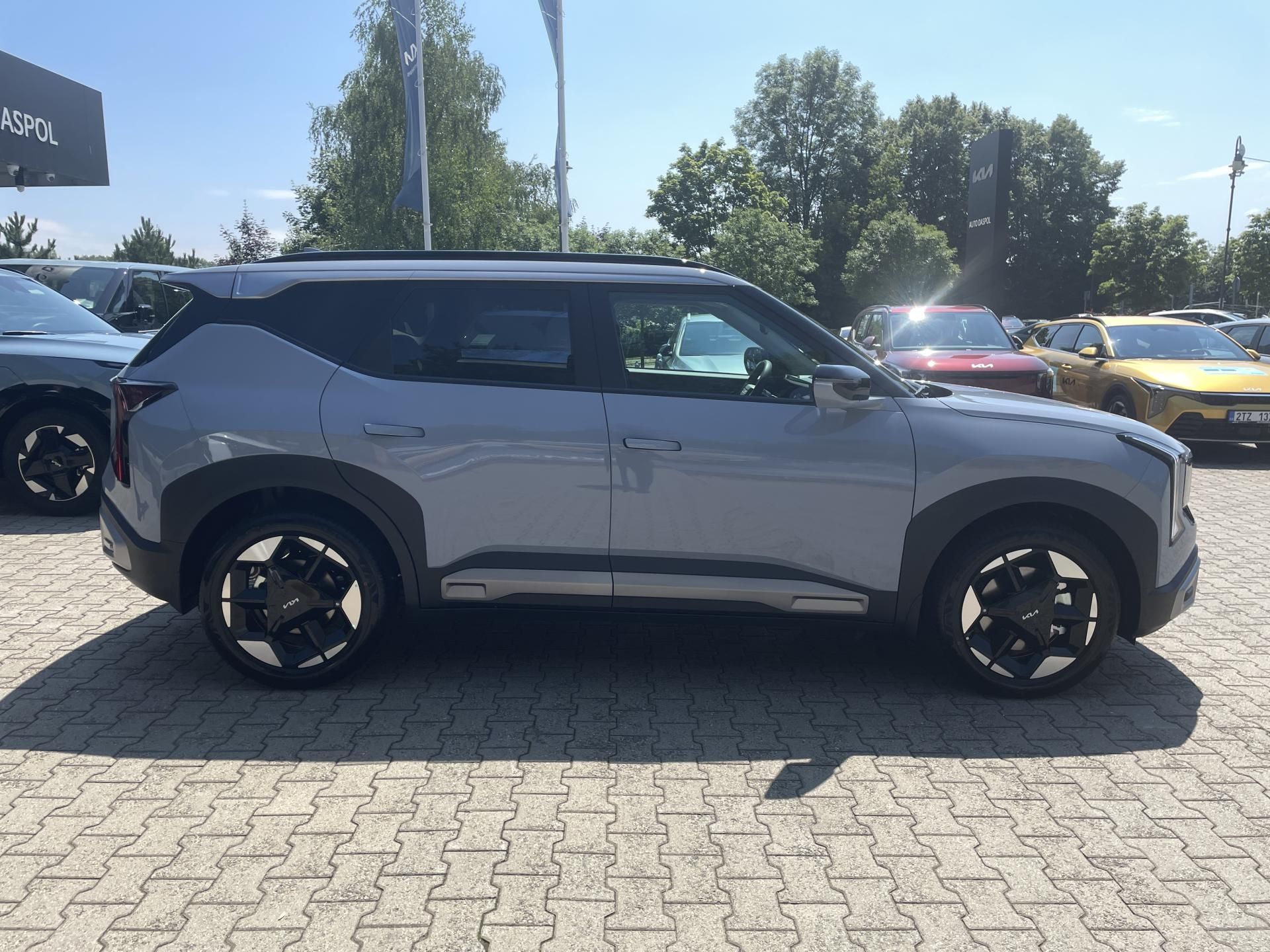 Kia Seltos, 1,6T-GDi 7DCT EXCLUSIVE Design - fotka 2