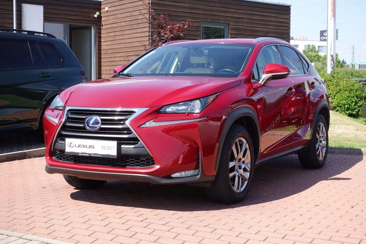 Lexus NX 300h, NX300h AWD DC Executive Plus S - fotka 2