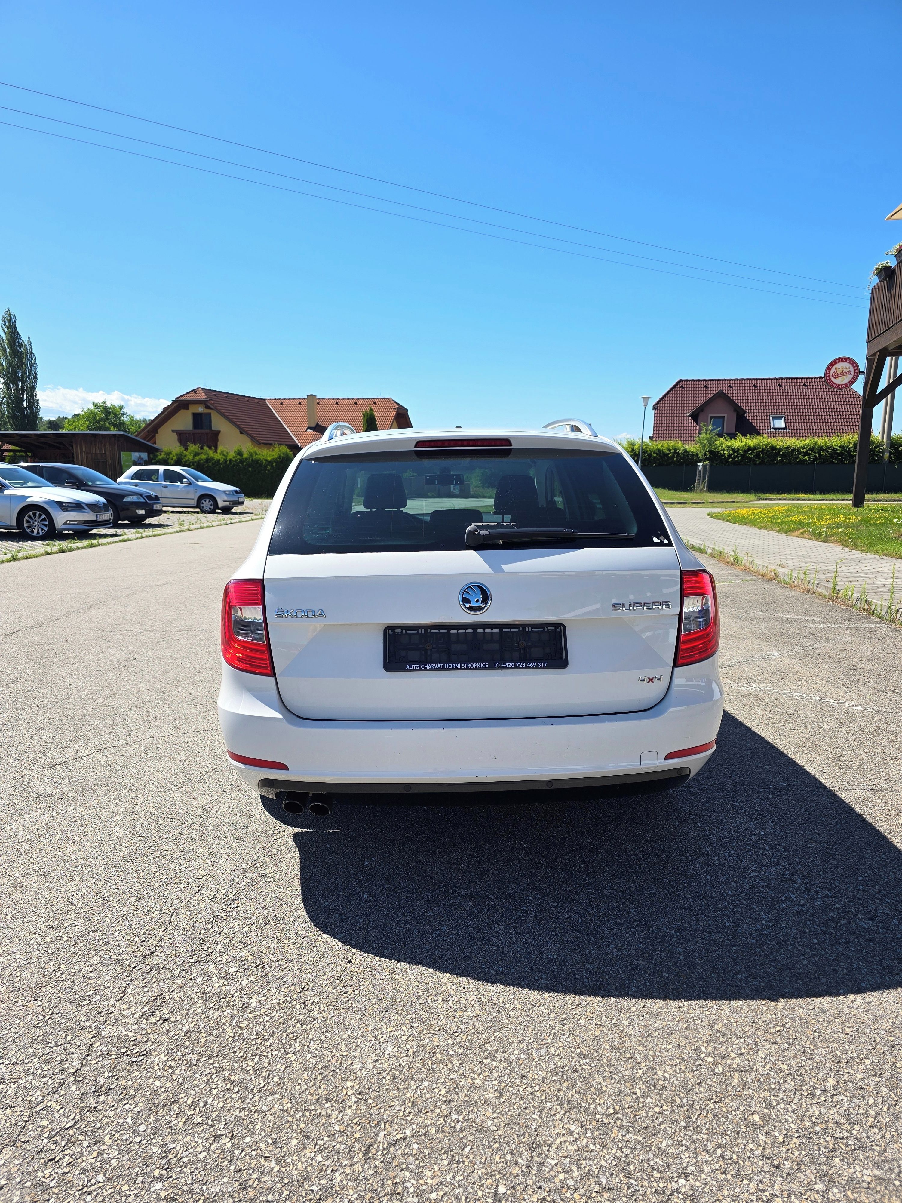 Škoda Superb, 2.0 TDI 4x4 Combi Ambition - fotka 6