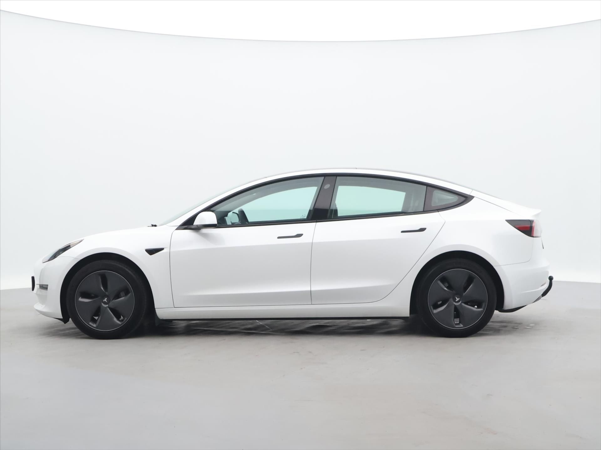 Tesla Model 3, Long Range 60kWh RWD DPH - fotka 4