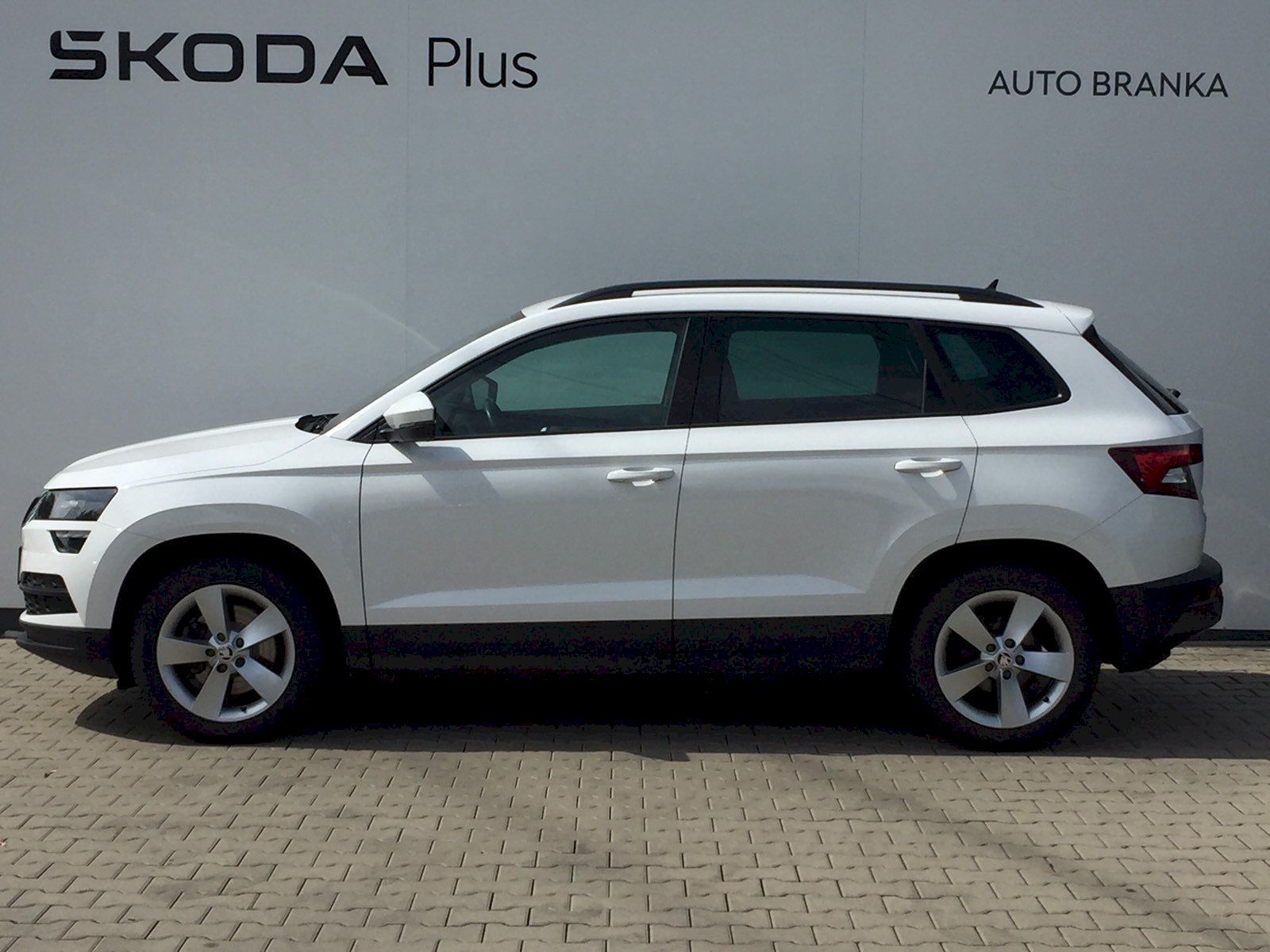 Škoda Karoq, 1.5 TSI 110 kW ACT Ambition - fotka 3