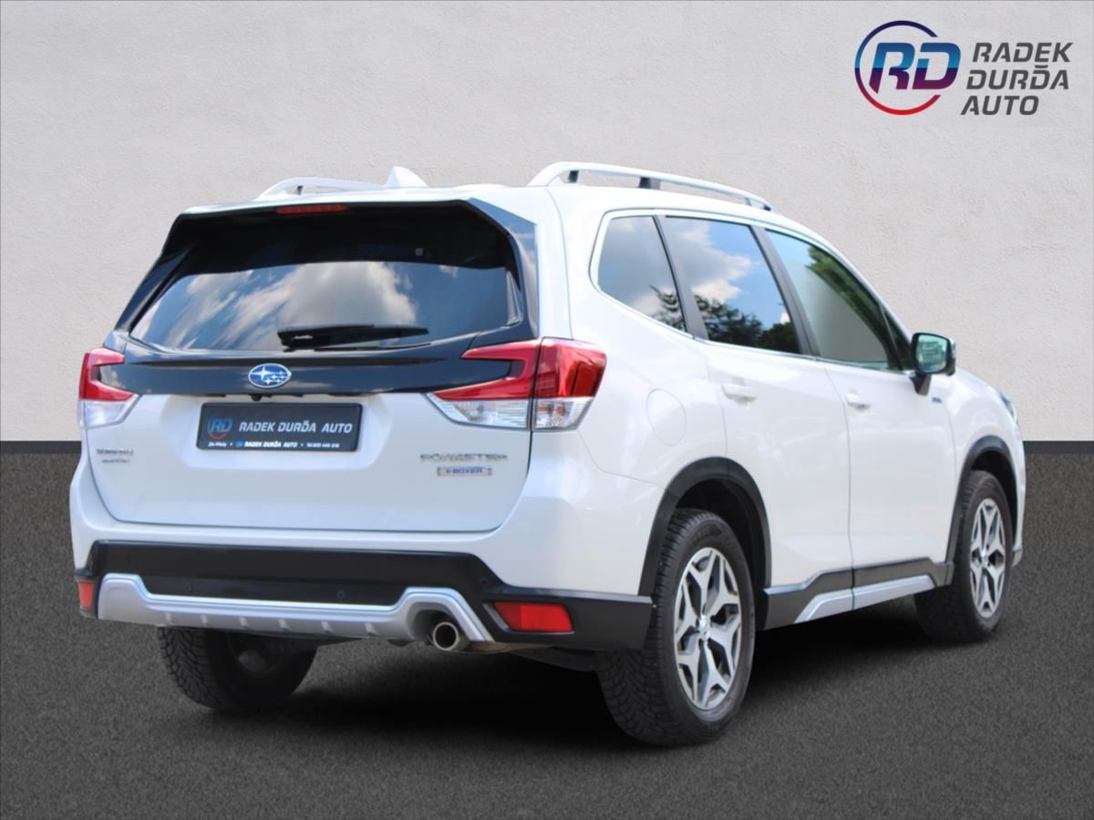 Subaru Forester, 2,0 i  1.MAJ,4X4,A/T,ZÁRUKA - fotka 5