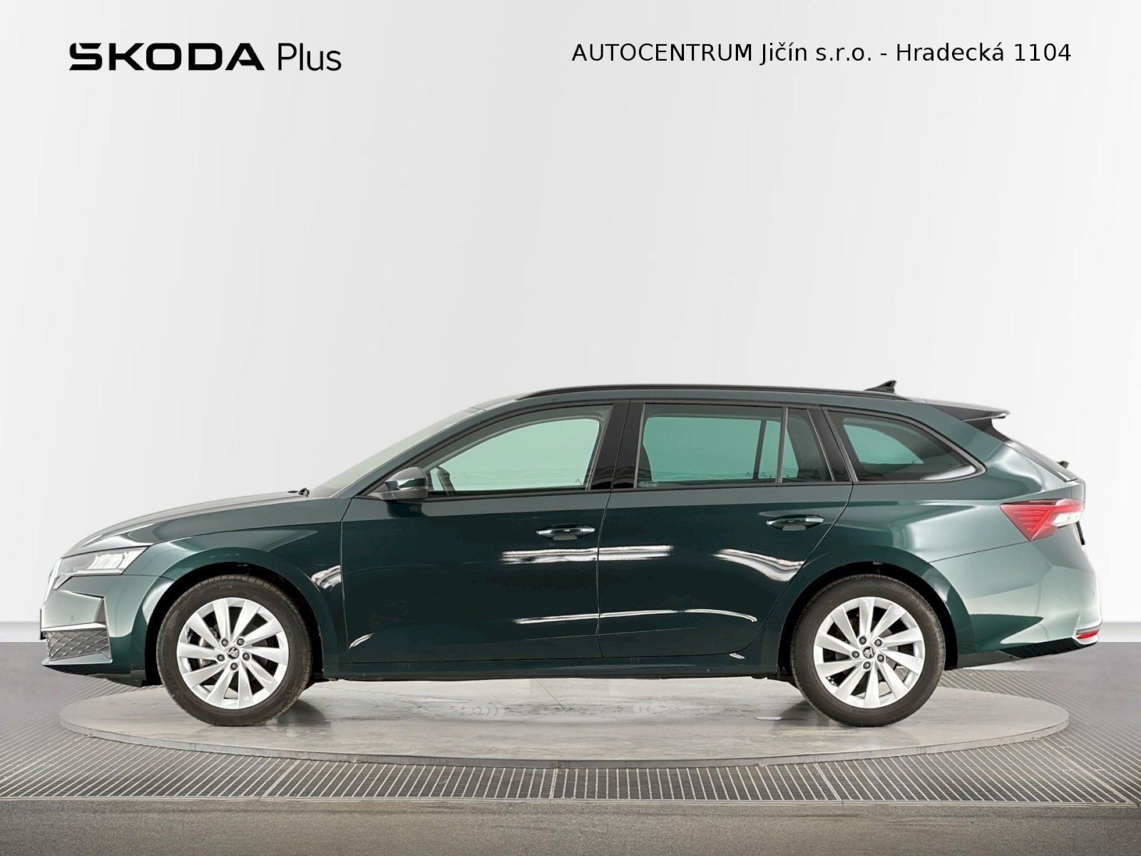 Škoda Octavia, Combi 1.5TSI 85kW Selection - fotka 3
