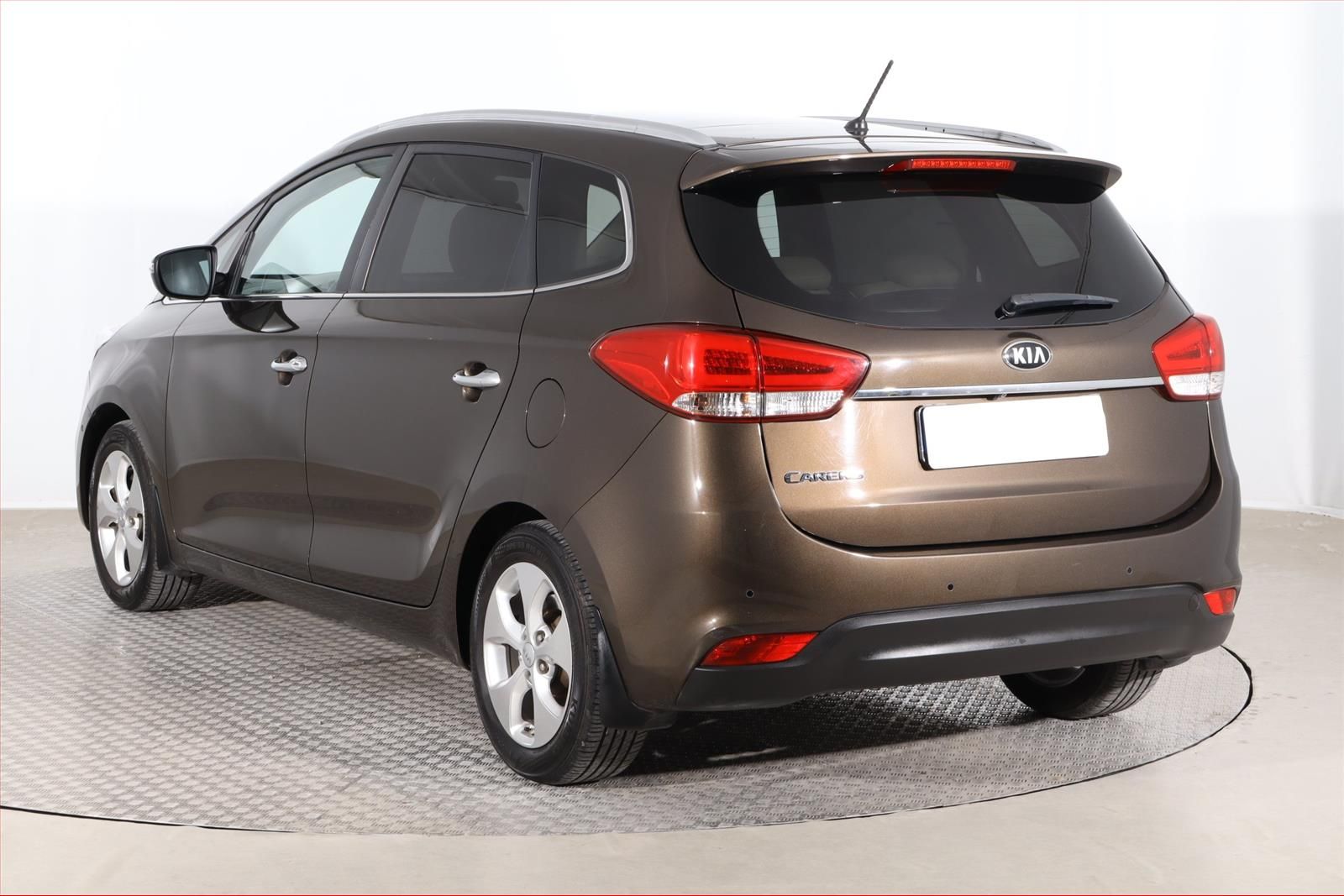 Kia Carens, 1.6 GDI, Serv.kniha - fotka 4