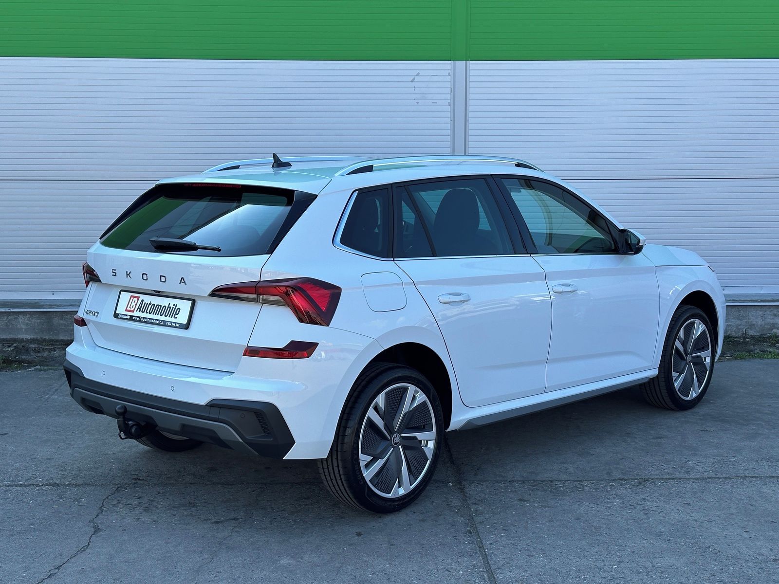 Škoda Kamiq, 1.5TSi DSG KAMERA ALU18 TAŽNÉ - fotka 4