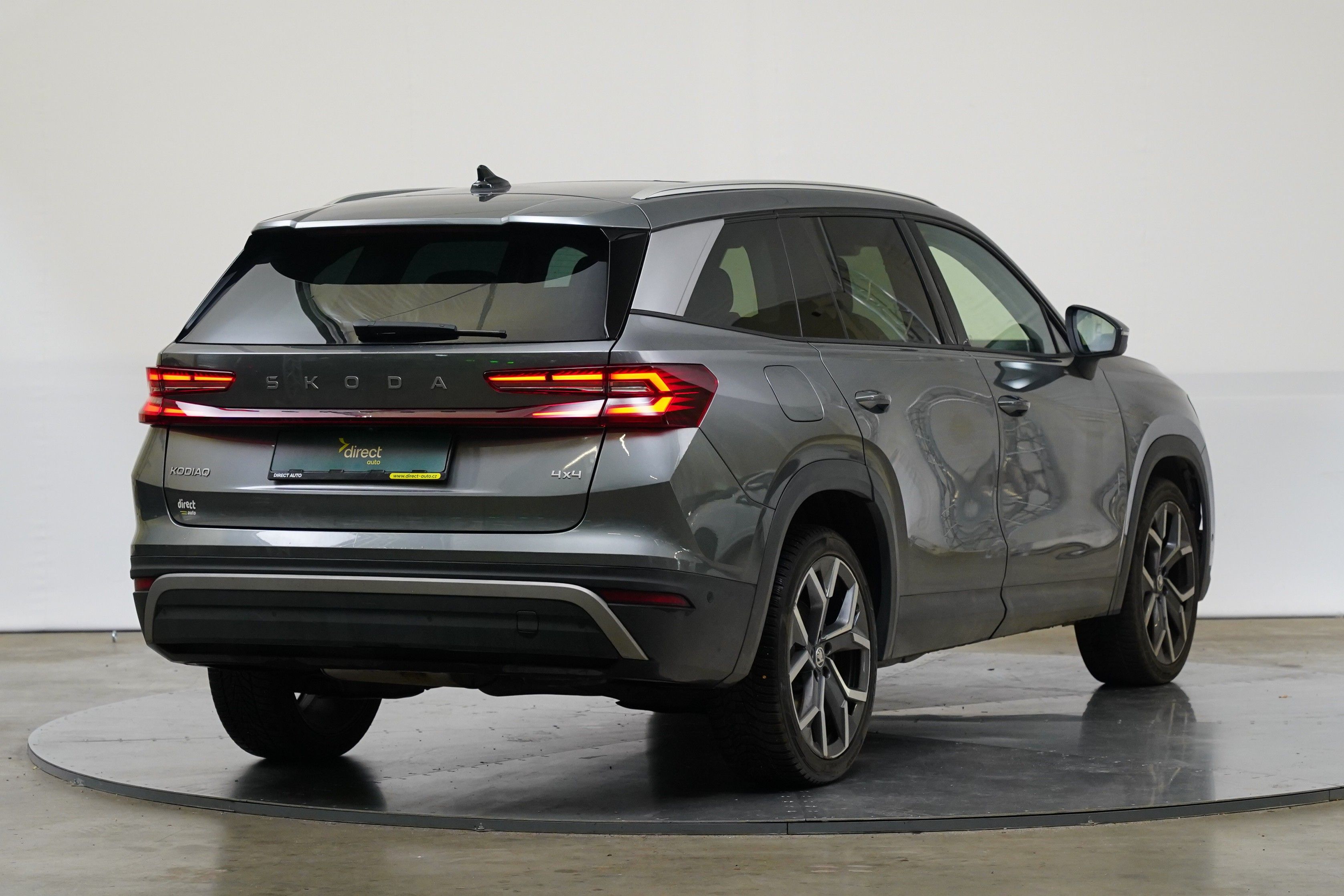 Škoda Kodiaq, 2.0 TDI 142 kW Excl. Selection - fotka 2
