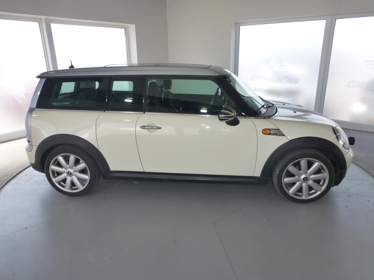 Mini Clubman, 1,6i**XENONY***ALU KOLA**TAŽNÉ - fotka 4