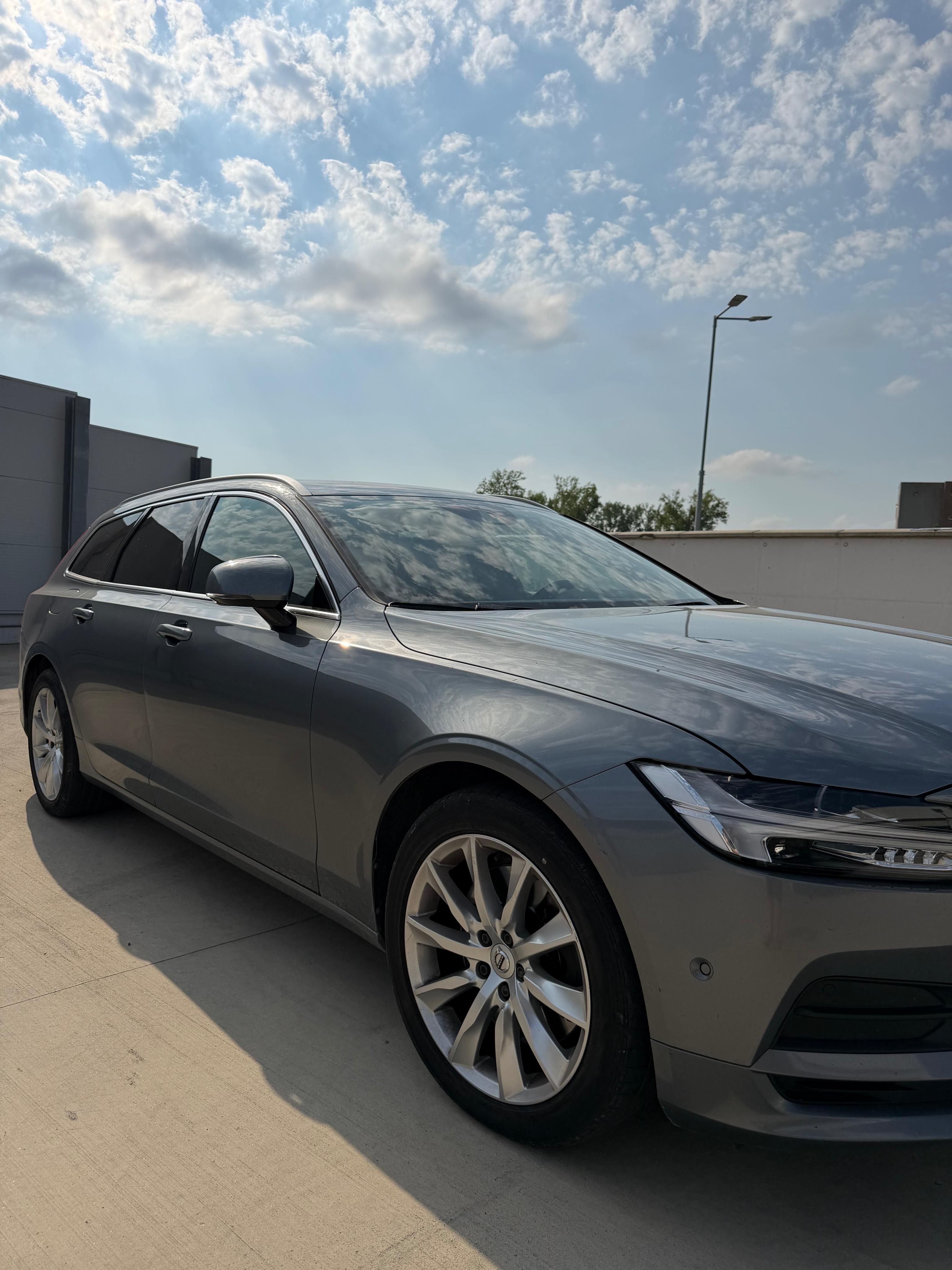Volvo V90, v90 D5 AWD velký servis - fotka 5