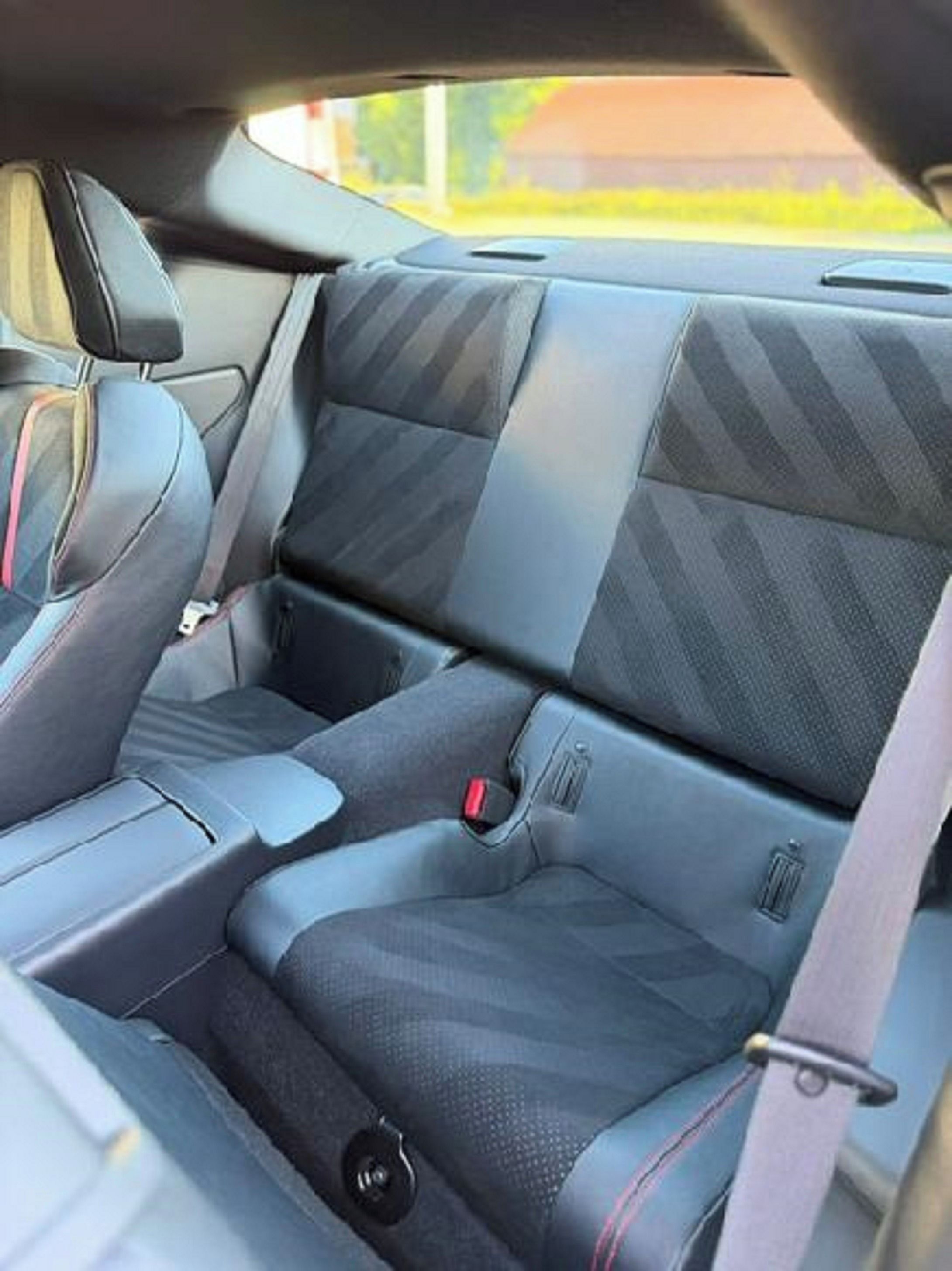 Subaru BRZ, SUBARU BRZ Top stav 1.majitel - fotka 6