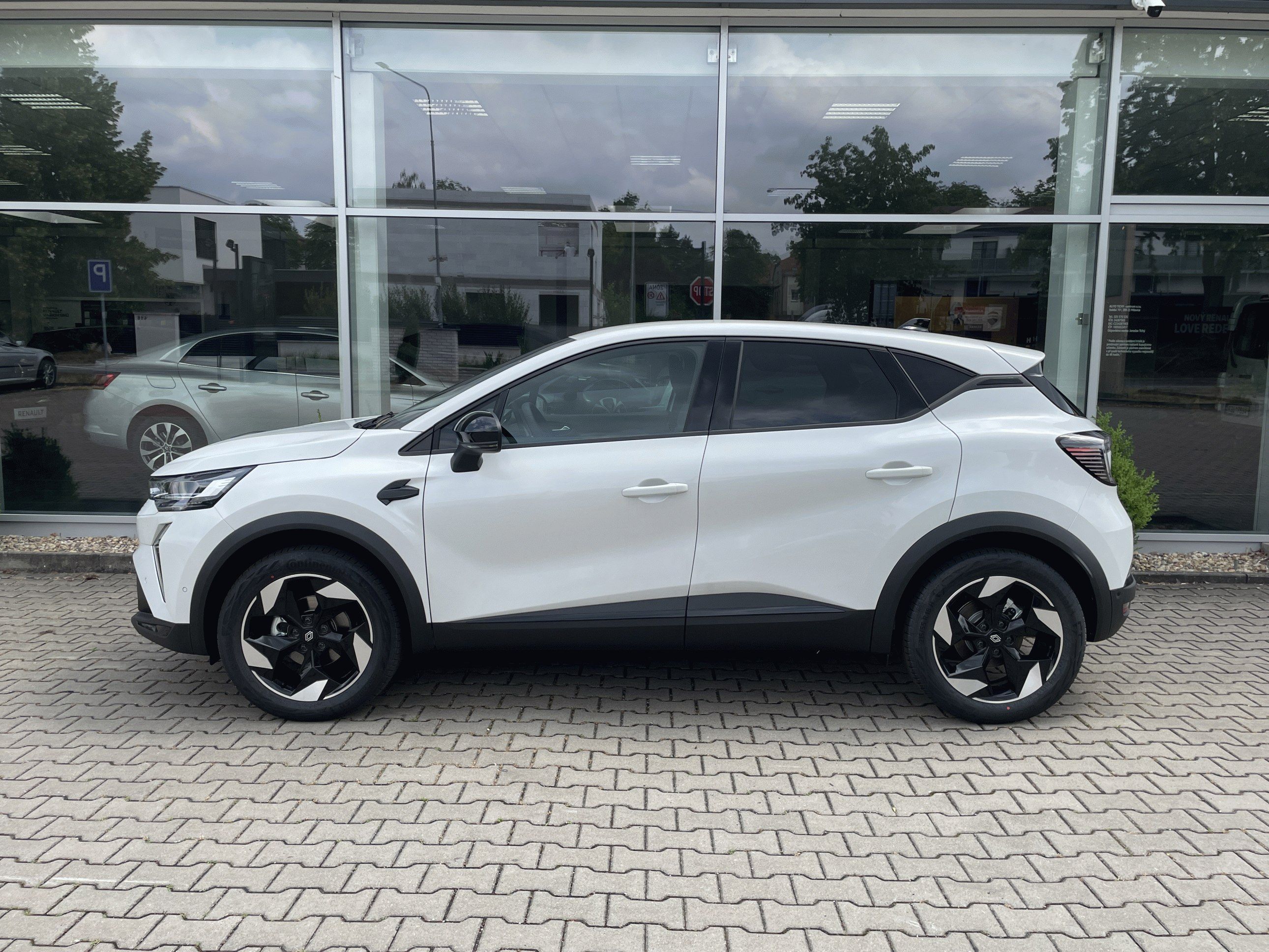 Renault Captur, TCe 90 Techno - fotka 4