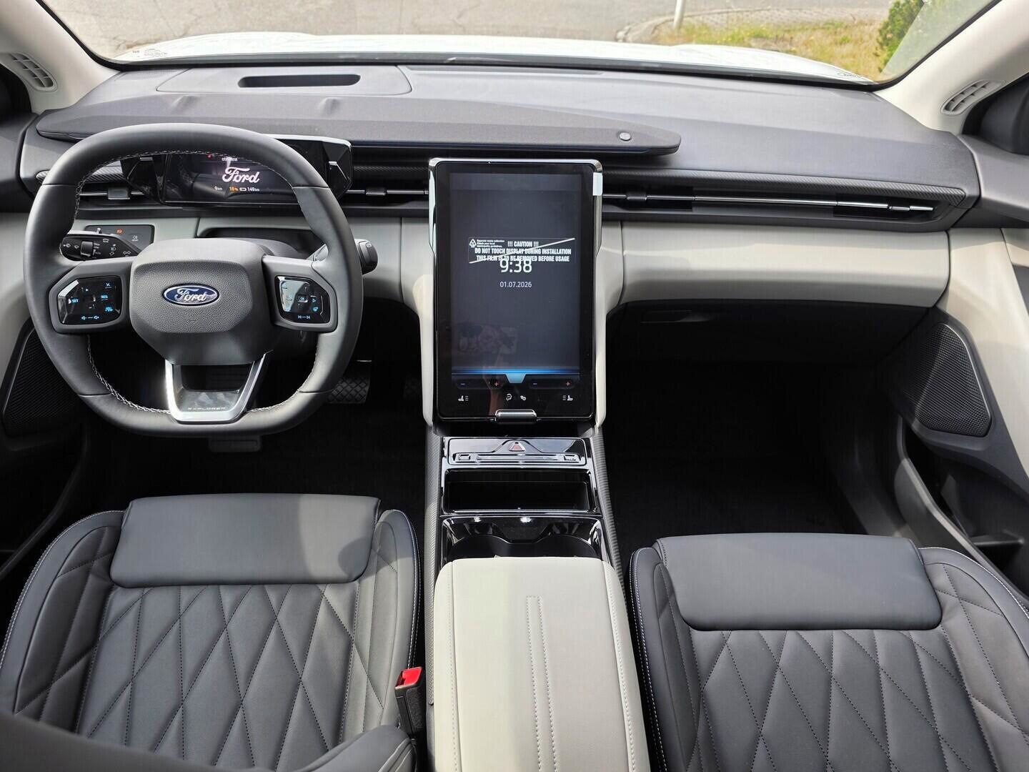 Ford Explorer, Elektrický  AWD Premium 79 kWh - fotka 6