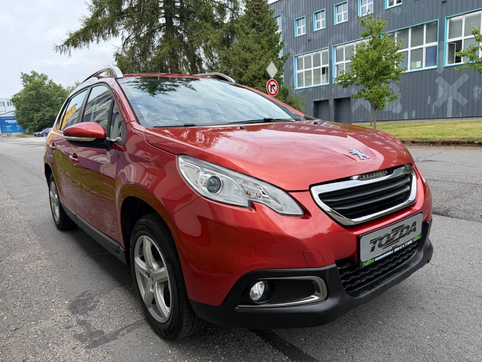 Peugeot 2008, 1,2 PureTech / servis.kn./ - fotka 6