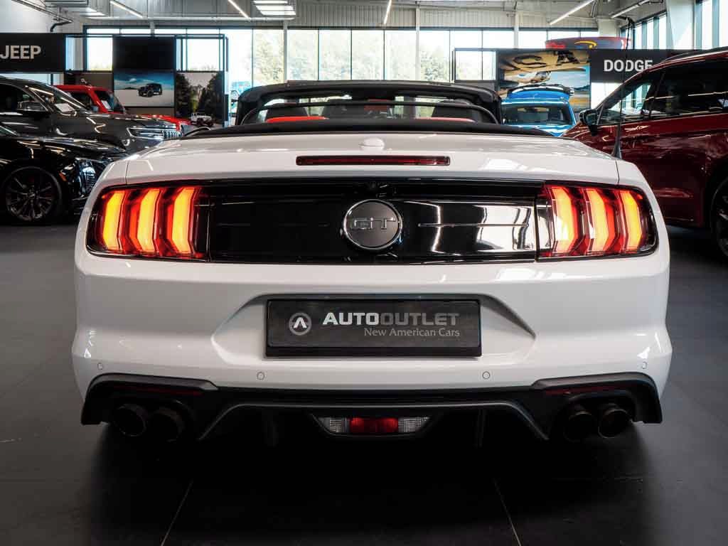 Ford Mustang, 5.0 GT Premium Convertible - fotka 5