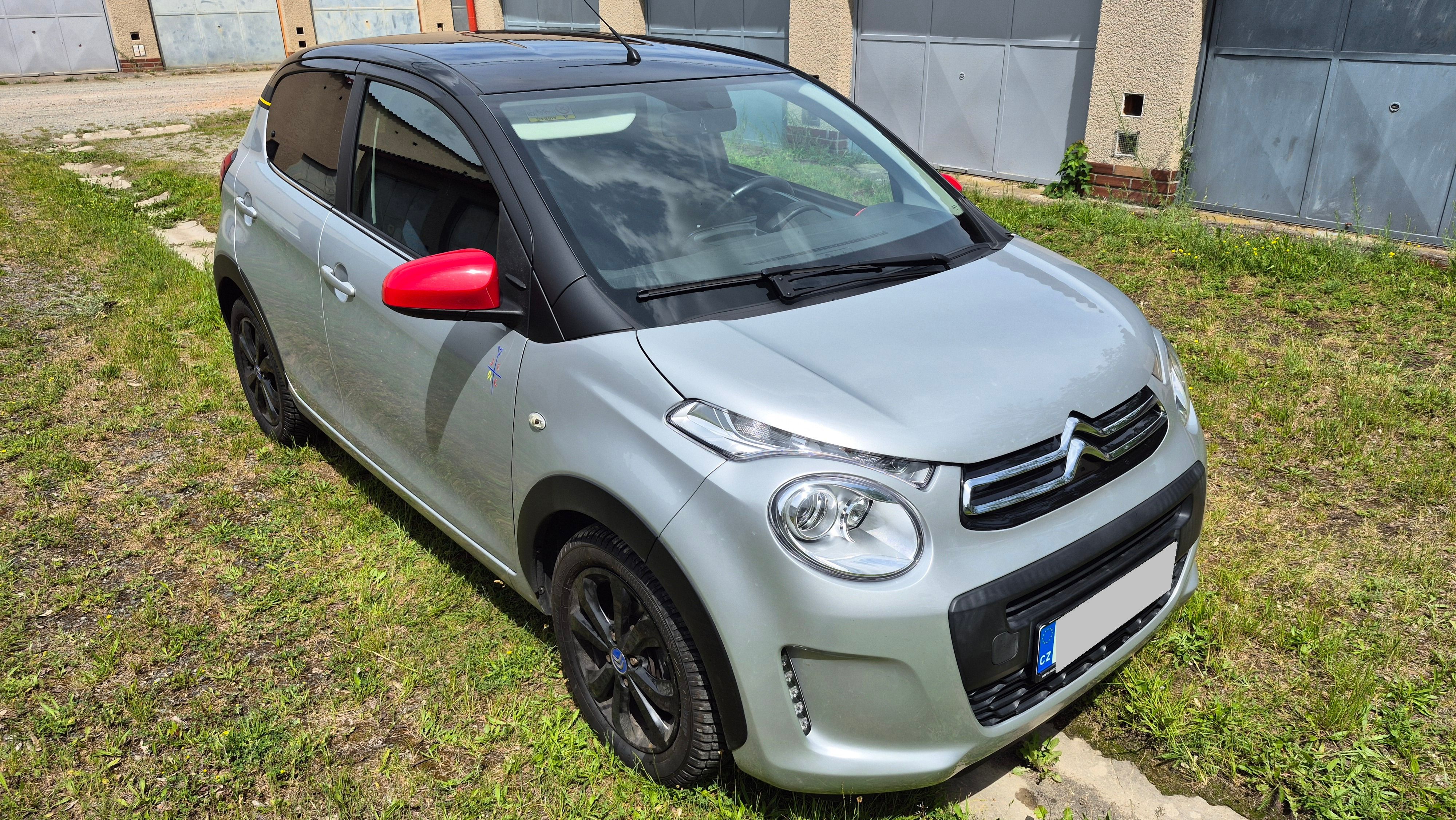 Citroën C1, JCC+, limitka, CarPlay, kamera - fotka 6