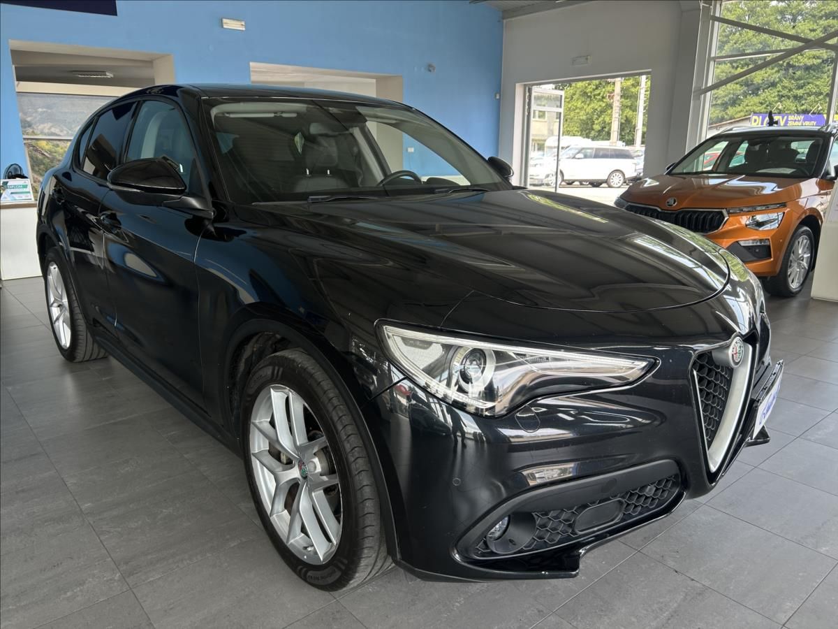 Alfa Romeo Stelvio, 2,1   JTD 132kW,AUTOMAT,SERVIS
