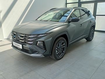 20Years Luxury HEV 4x4