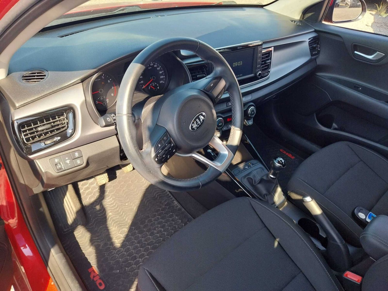 Kia Rio, 1.25 CVVT, ČR,1.maj - fotka 3
