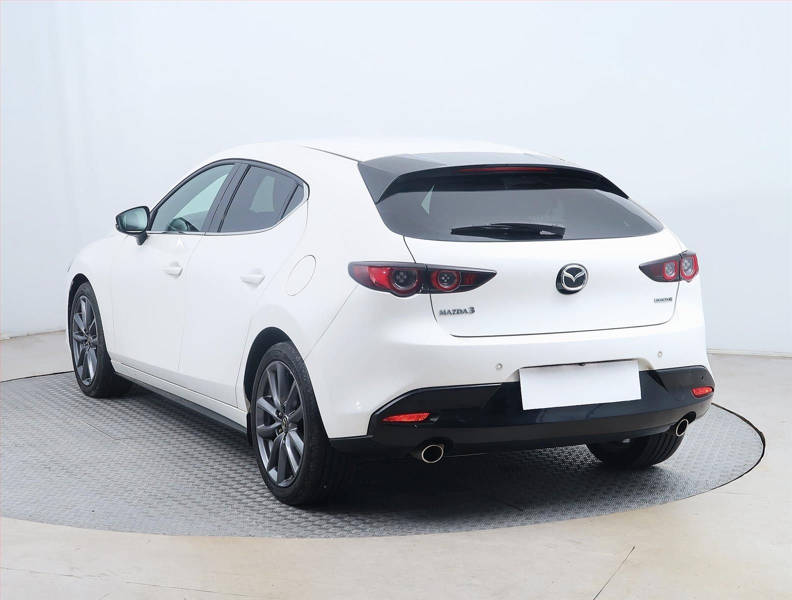 Mazda 3, 2.0 Skyactiv-G, Serv.kniha - fotka 4