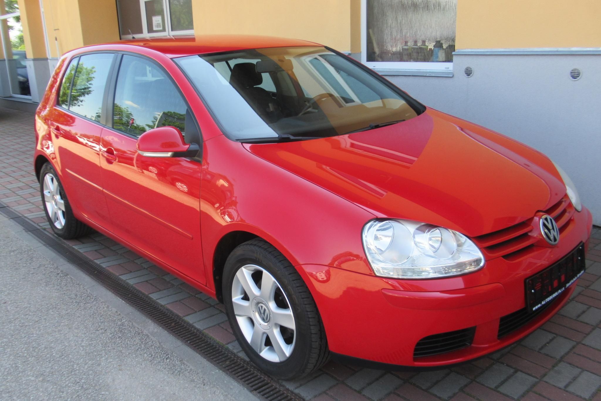 Volkswagen Golf, 1.4i AUT. KLIMA NOVÉ ROZVODY