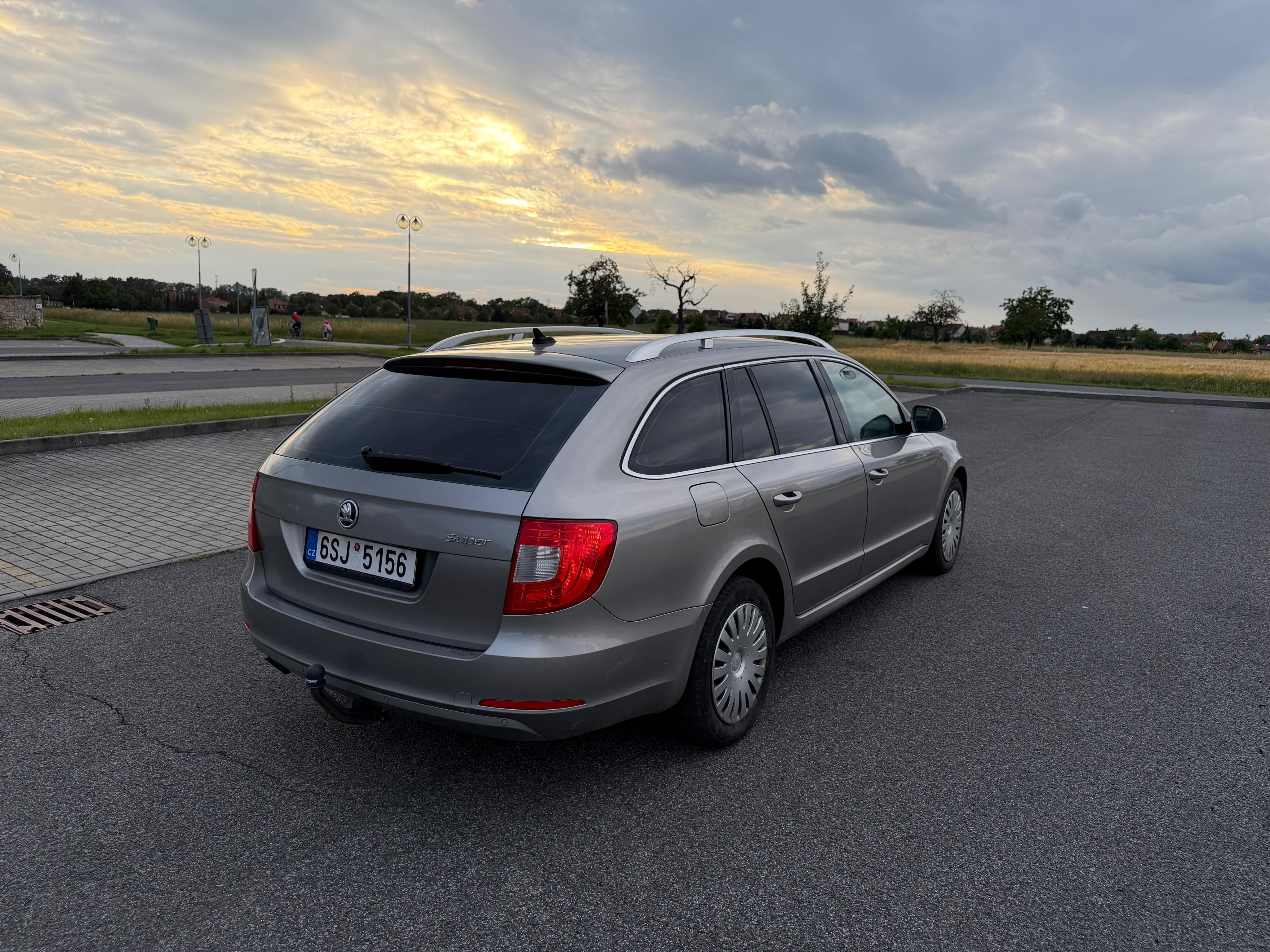 Škoda Superb, 1.6 TDi 77kW, tažné, STK 02/27 - fotka 6