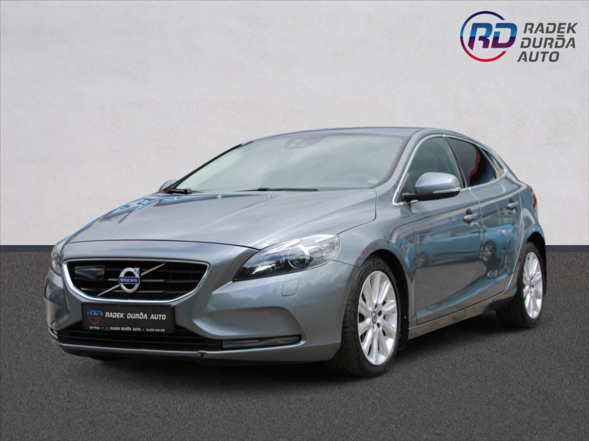 Volvo V40, 2,0 D2  AUTOMAT,VÝHŘEVY