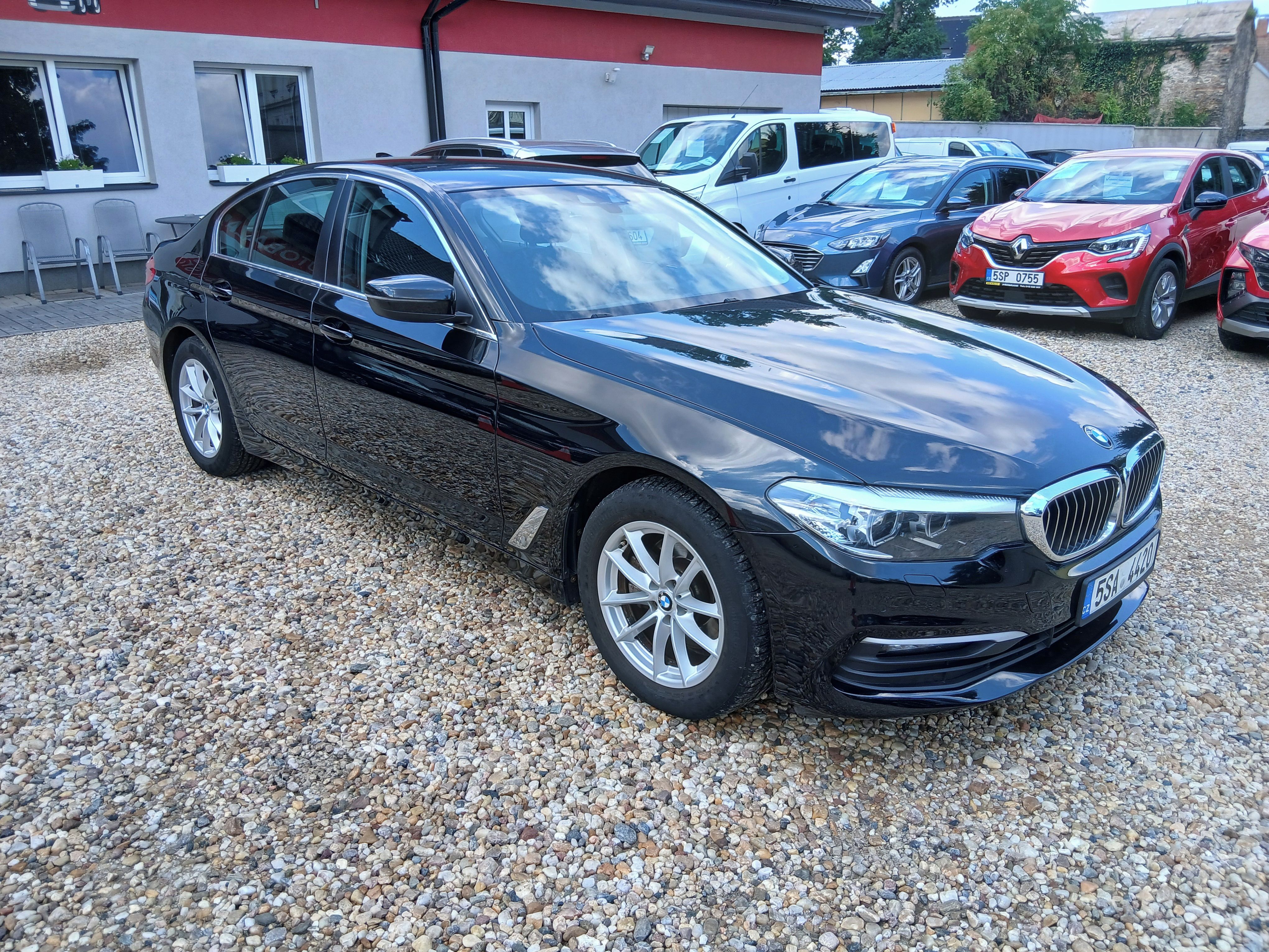 BMW Řada 5, 520d 140KW xDrive Sedan+Zim.ko - fotka 3