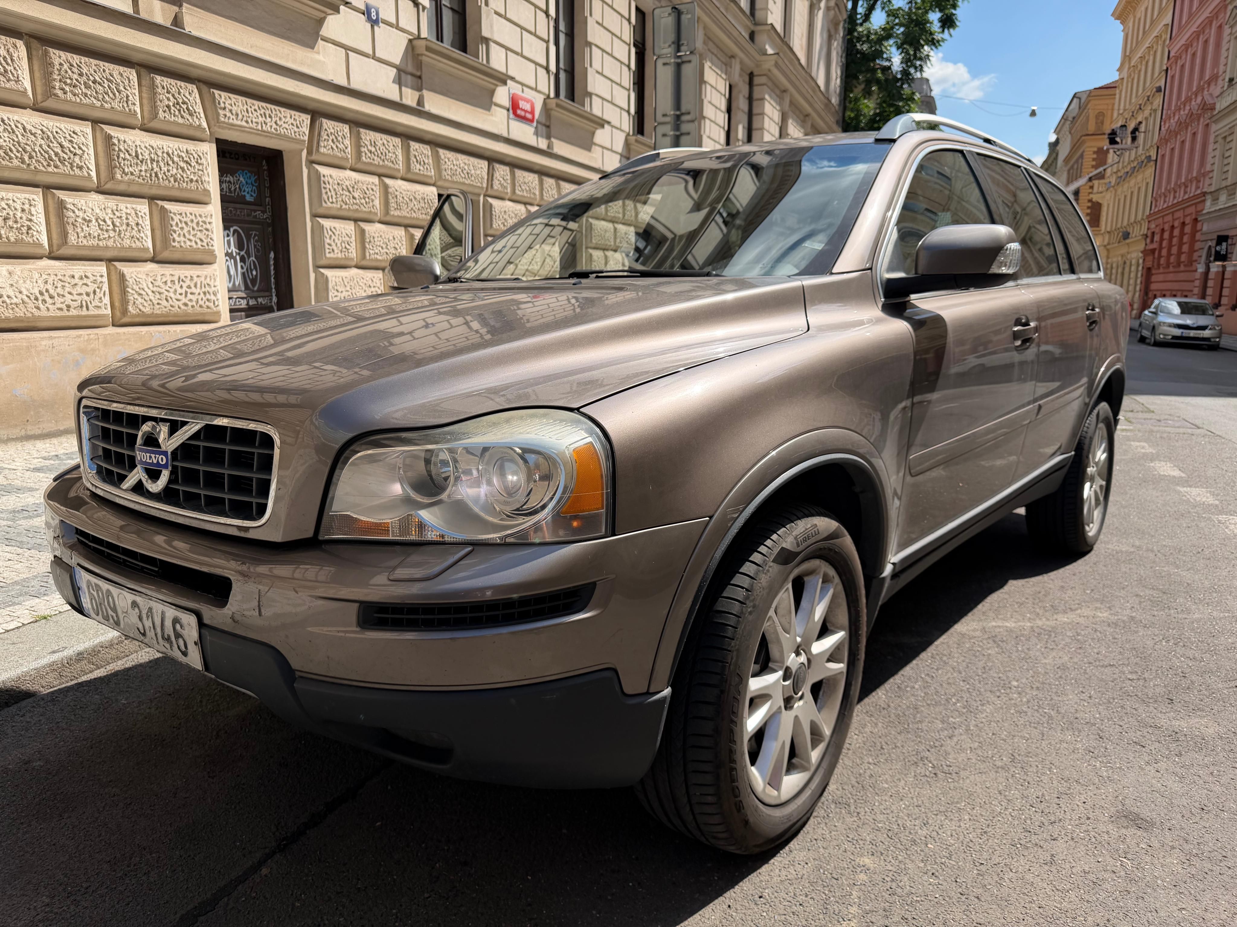 Volvo XC90