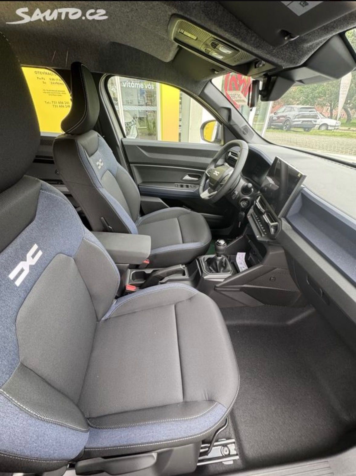 Dacia Duster, Expression Eco-G 120 - fotka 6
