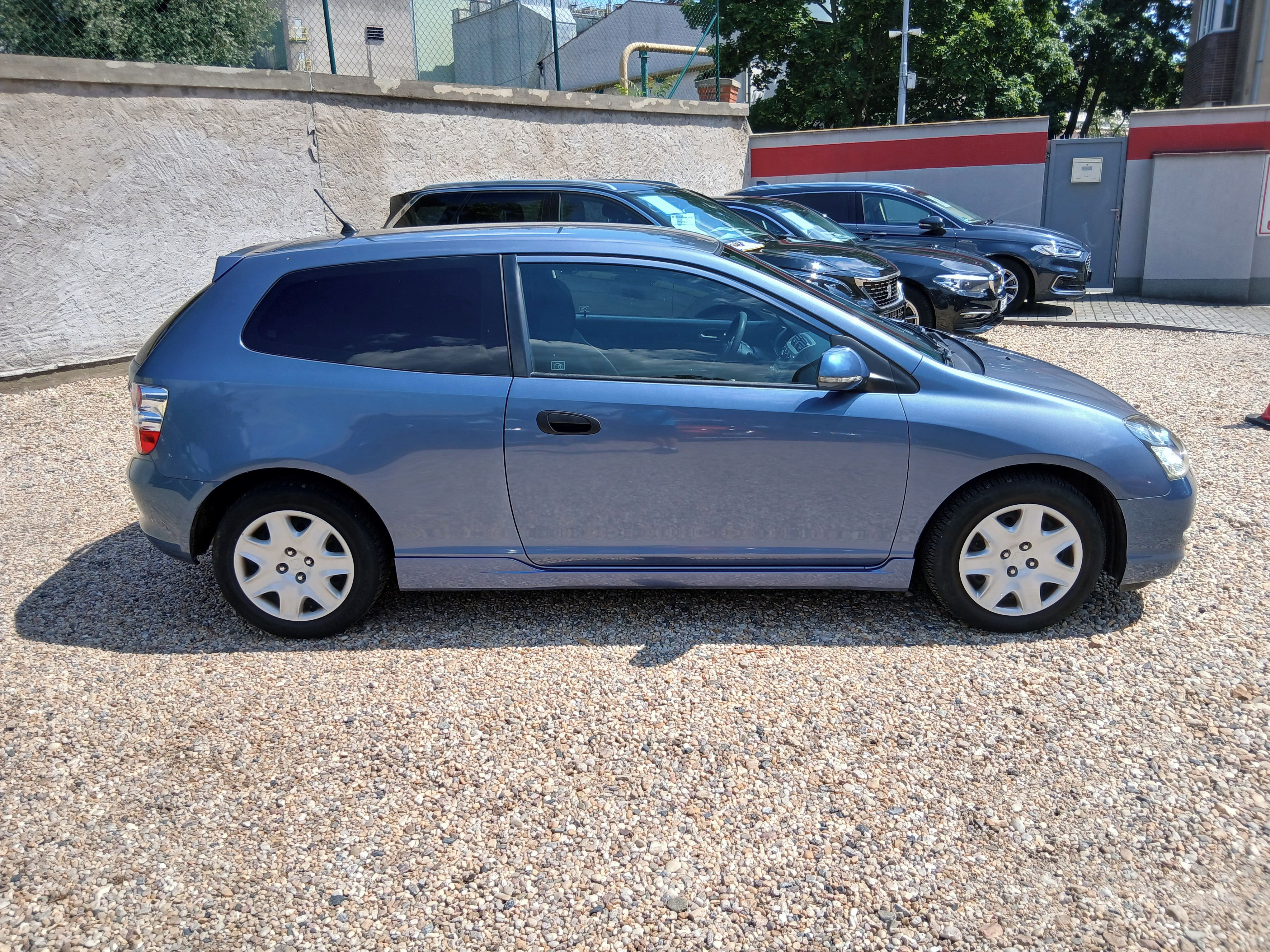 Honda Civic, 1.4i 16V LS  66KW Klima - fotka 4