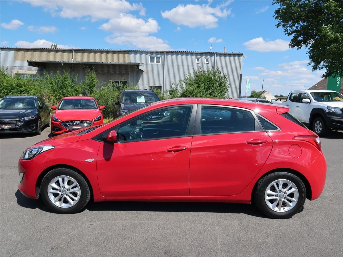 Hyundai i30, 1,4 CVVT,73kW,NovéČR,Klima - fotka 6