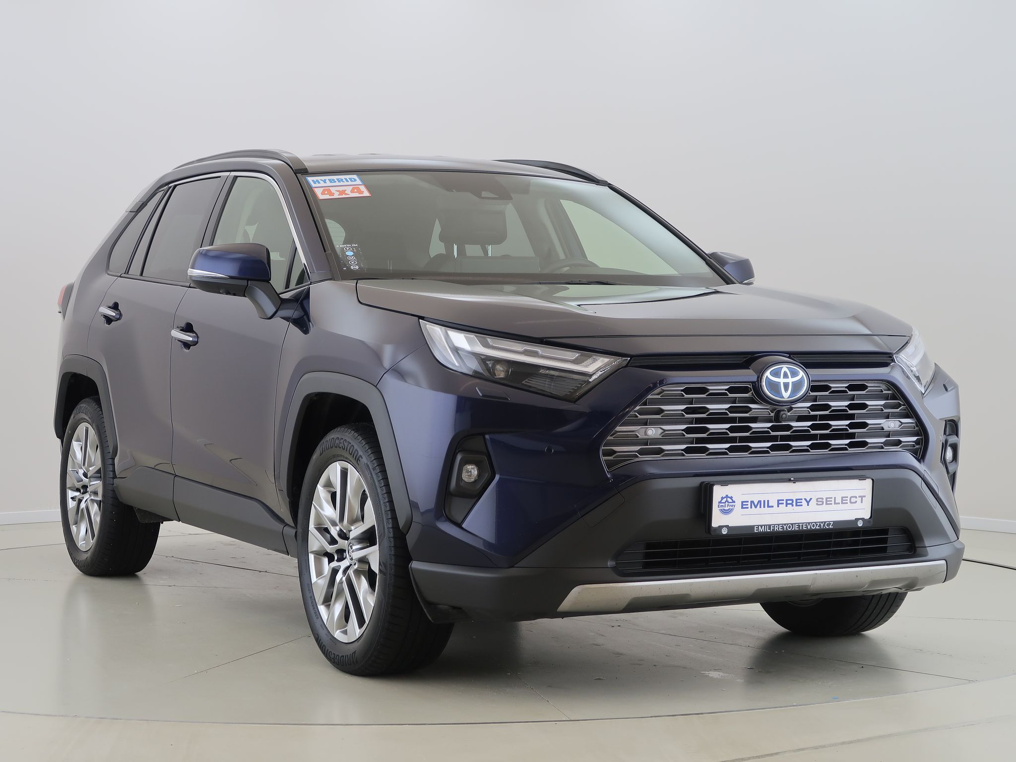Toyota Rav4, 2.5,Hybrid,Executive,4x4,CZ,1M - fotka 3