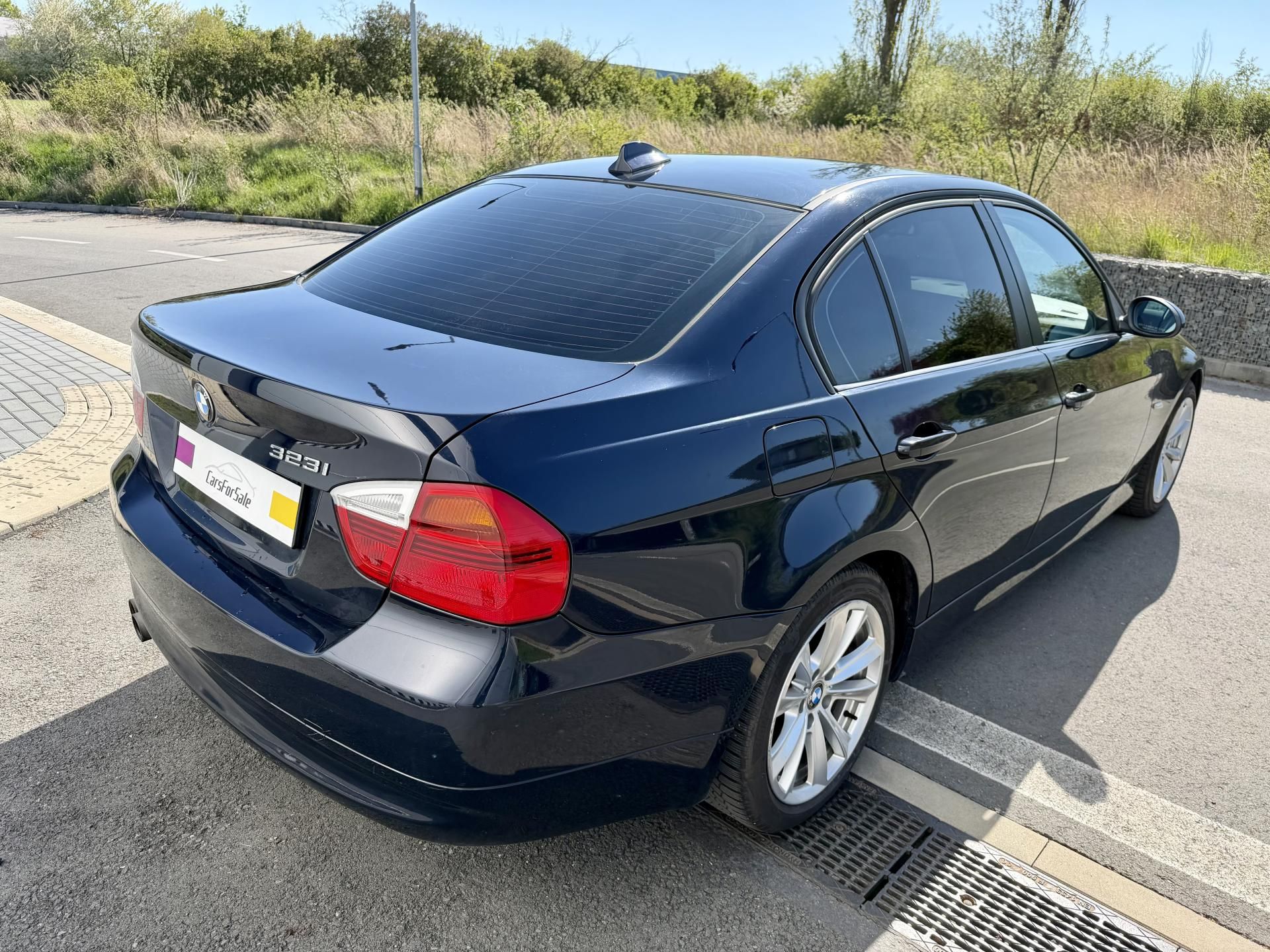 BMW Řada 3, 323I MANUÁL KŮŽE!!! - fotka 6