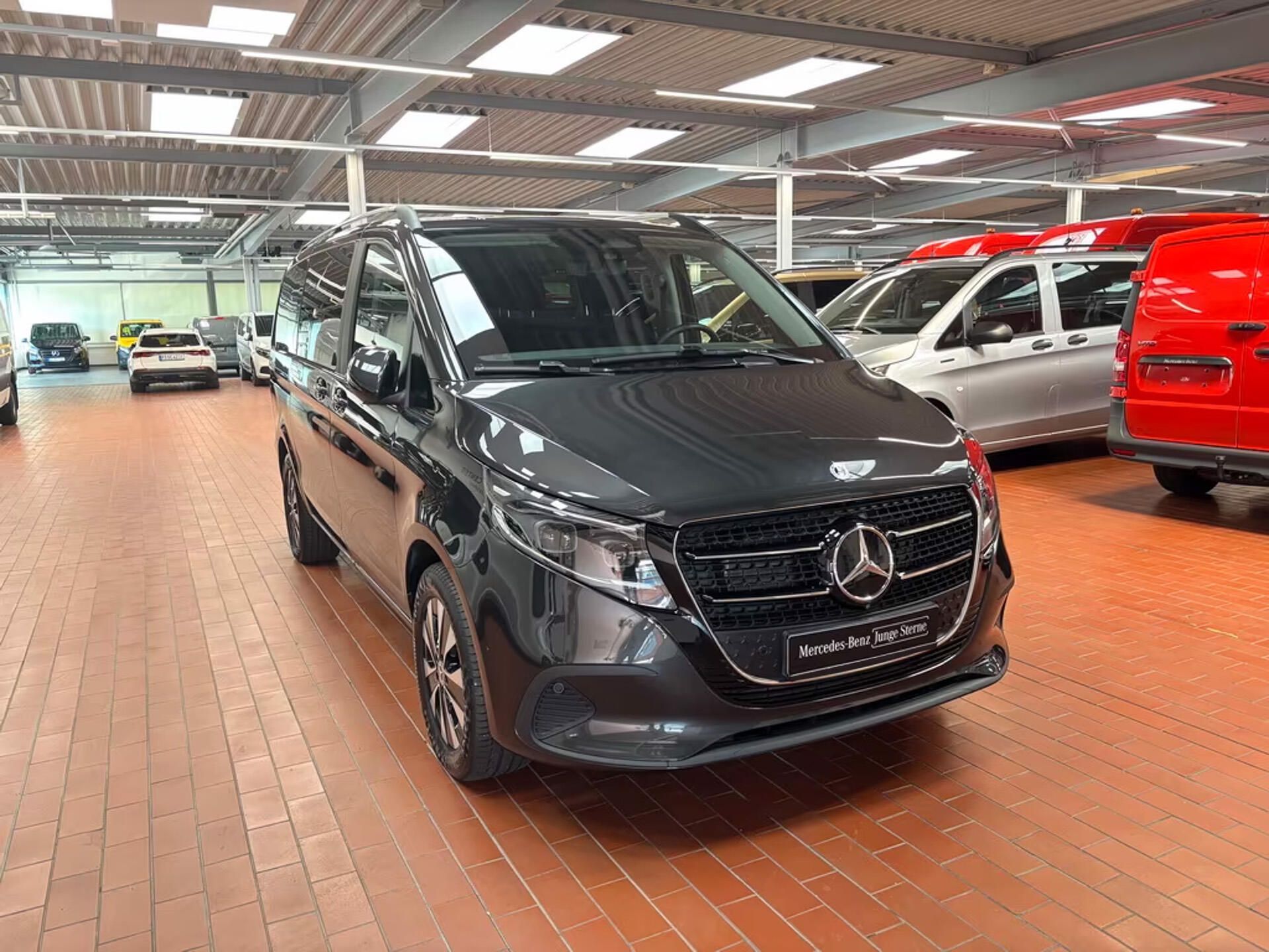 Mercedes-Benz Třídy V, 300d 4M Burm 360 El.dveře Taž - fotka 2