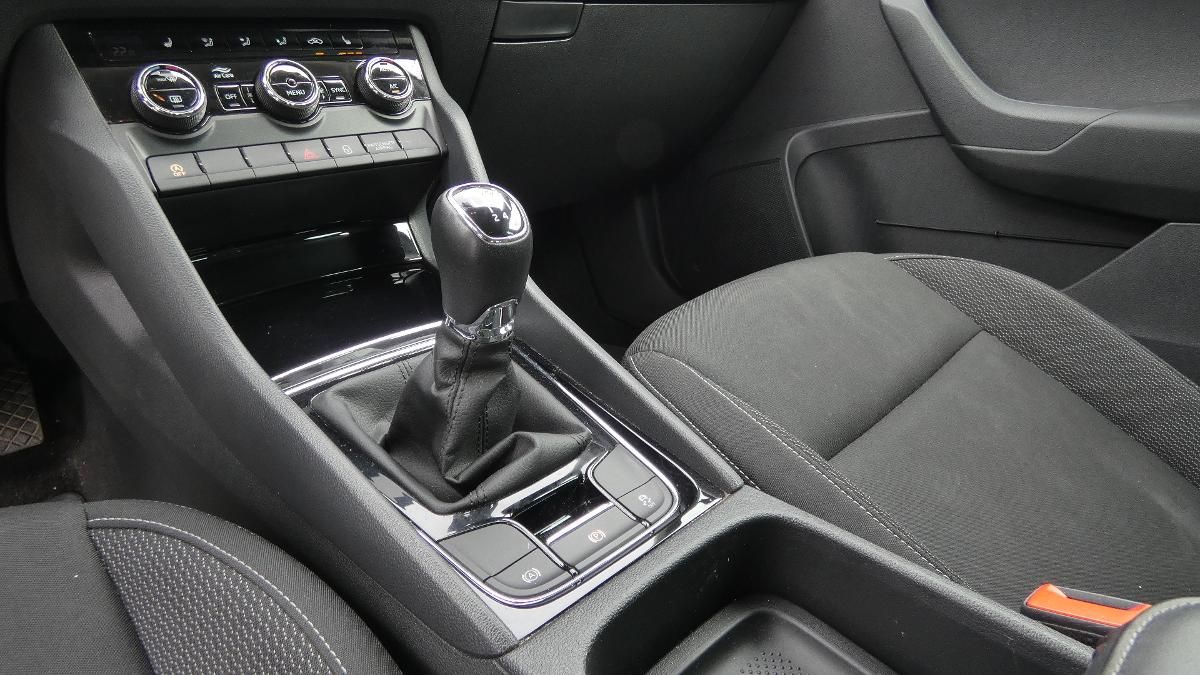Škoda Karoq, 1,0 TSI Ambition - fotka 6