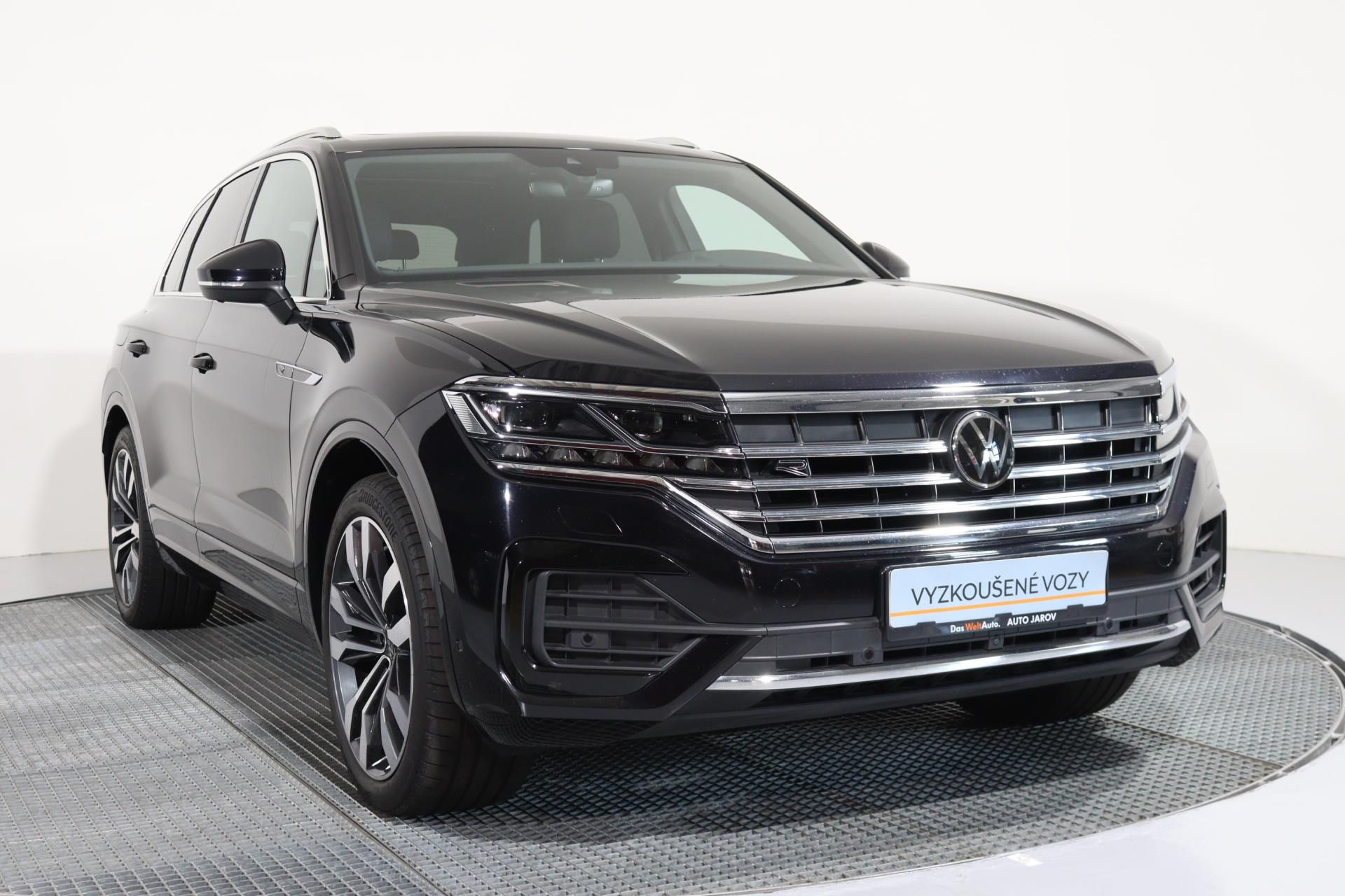 Volkswagen Touareg, R-LINE V6 3,0 TDI 4MOTION - fotka 6